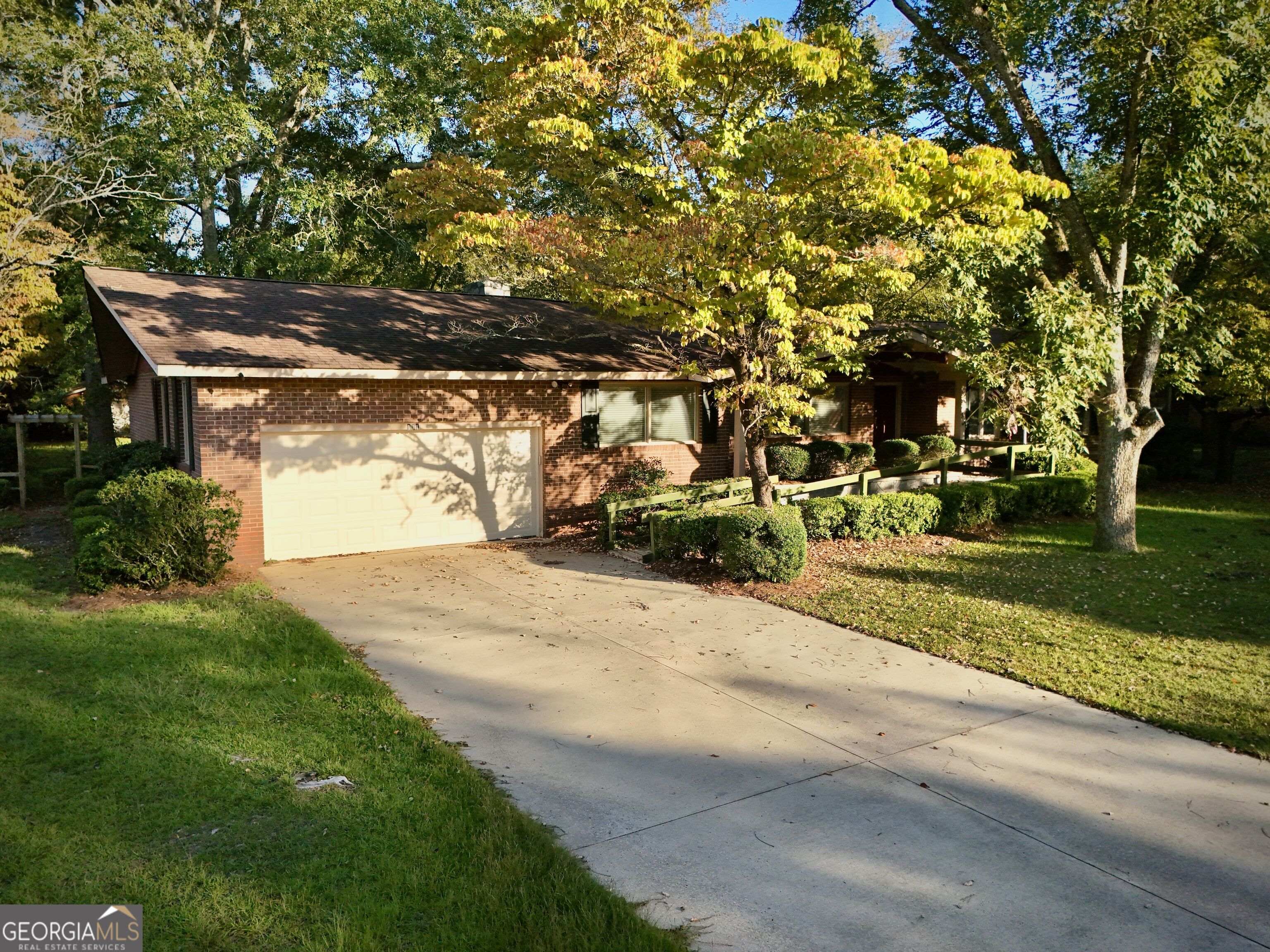 111 Roberson Street