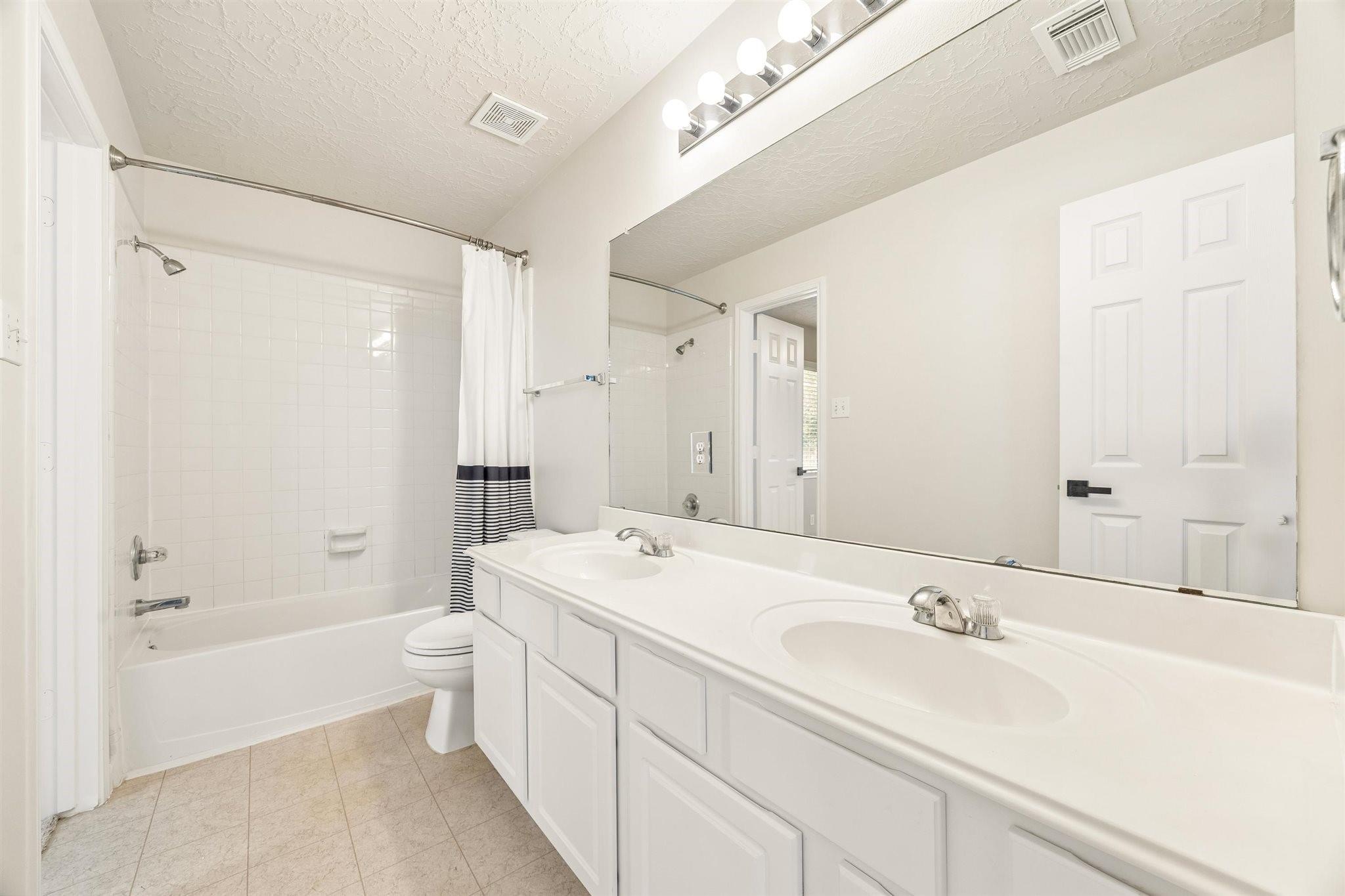 8126 Buffalo Springs Court