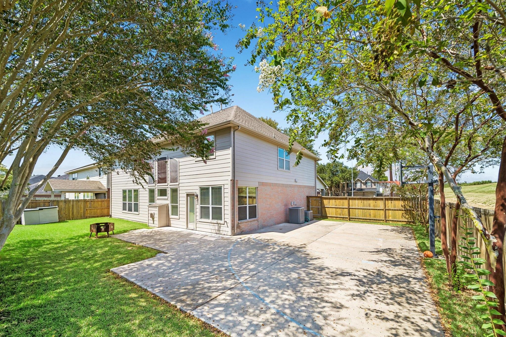 8126 Buffalo Springs Court