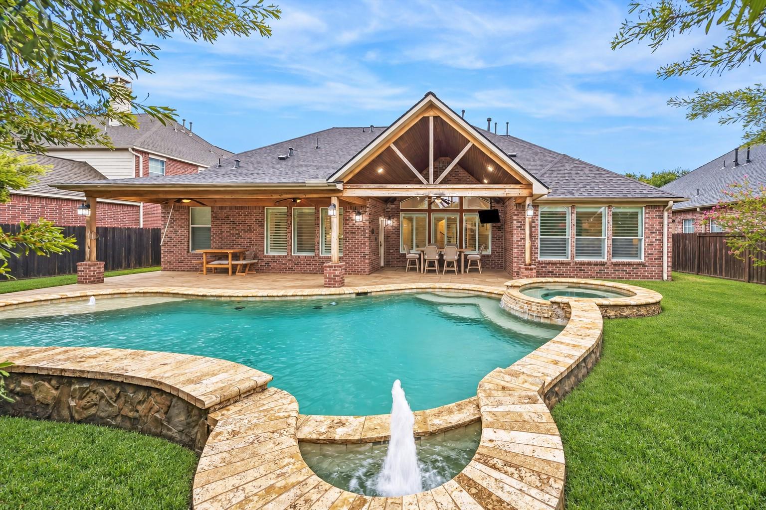 7922 Emerald Haven Drive