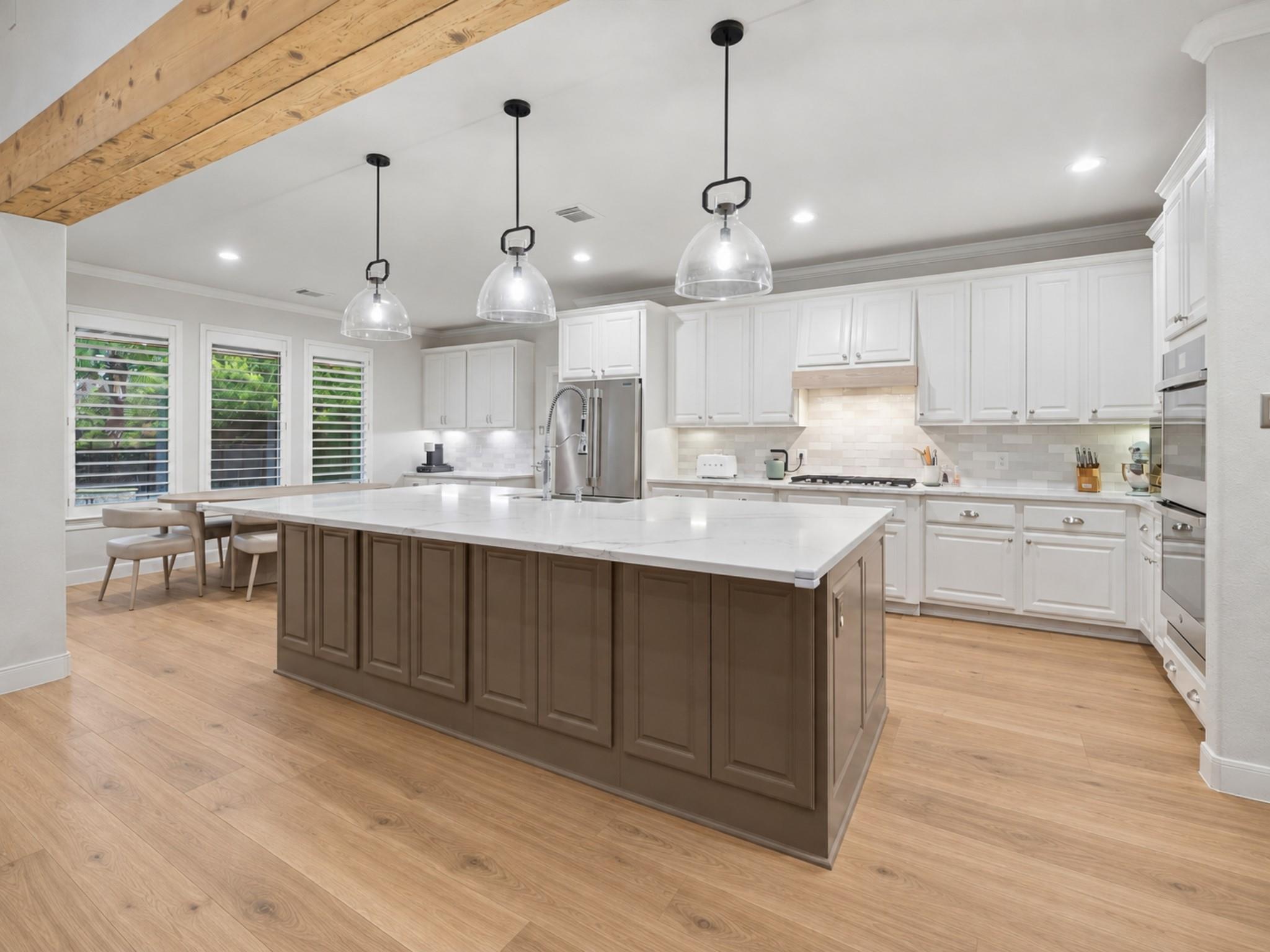 7922 Emerald Haven Drive
