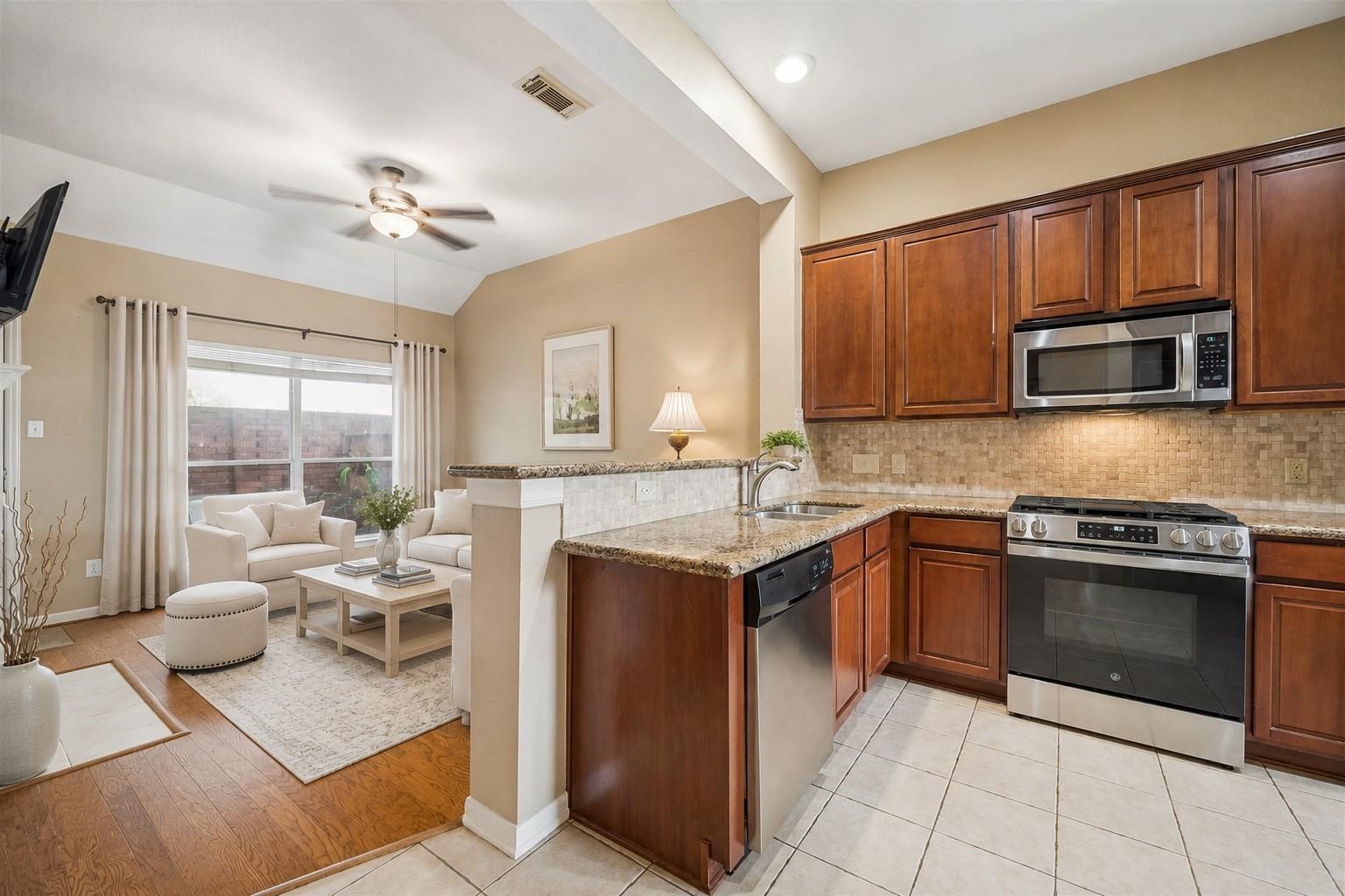 7206 Welshwood Lane