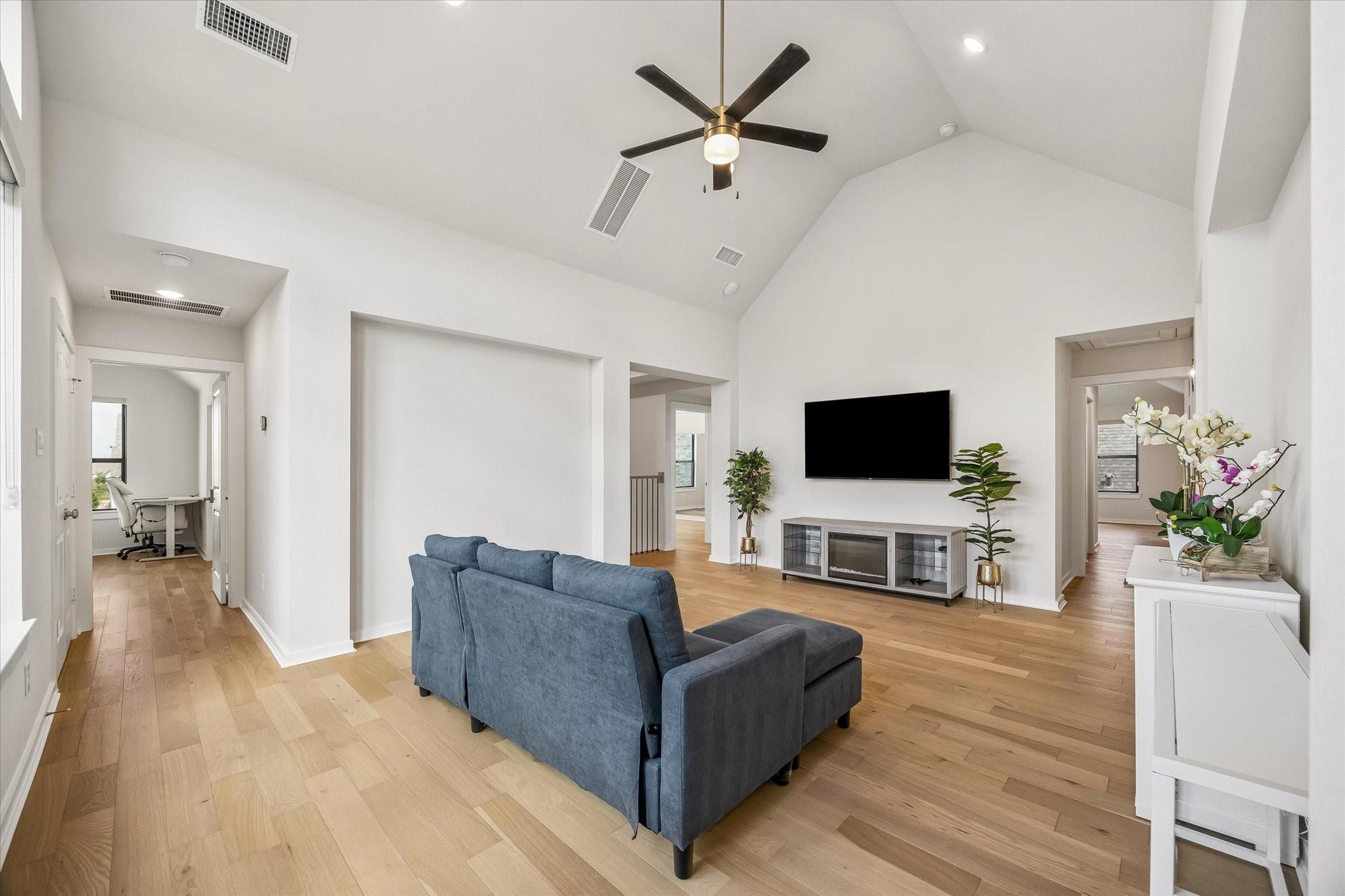 7802 Ashy Sunflower Lane