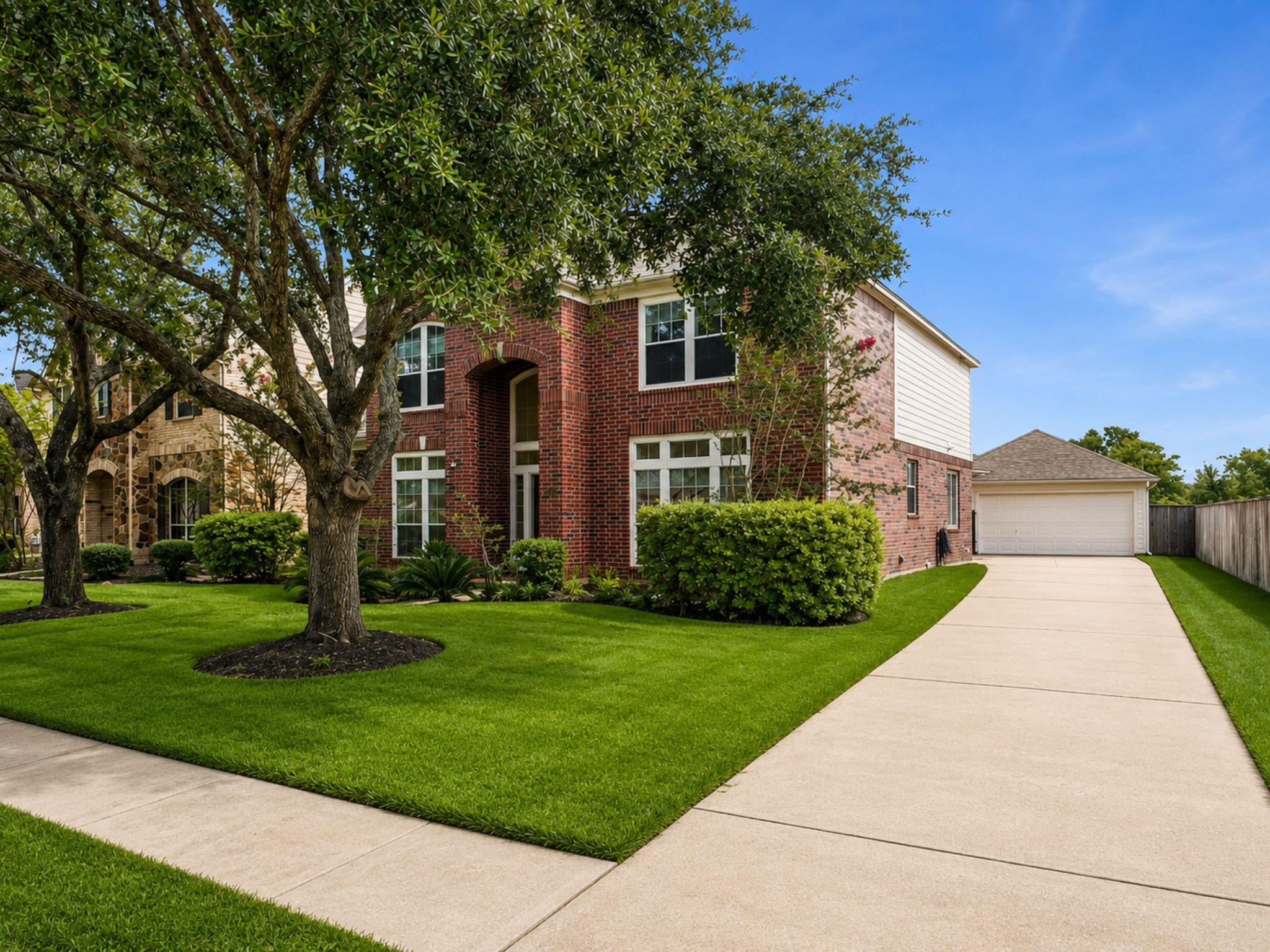 2302 Upland Park Drive