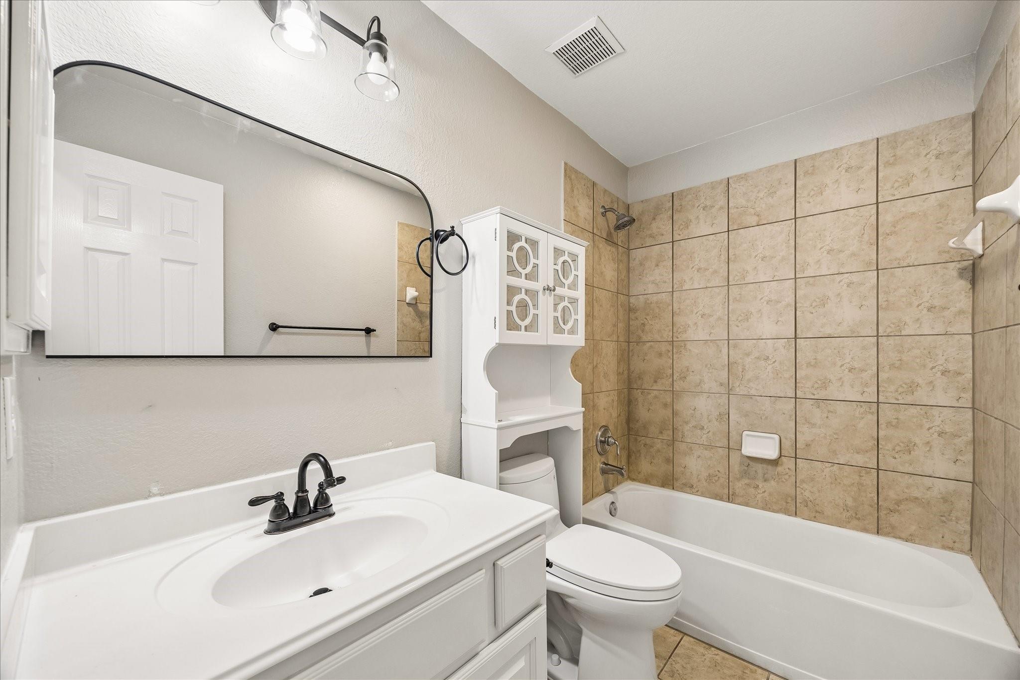 7906 Emerald Haven Drive