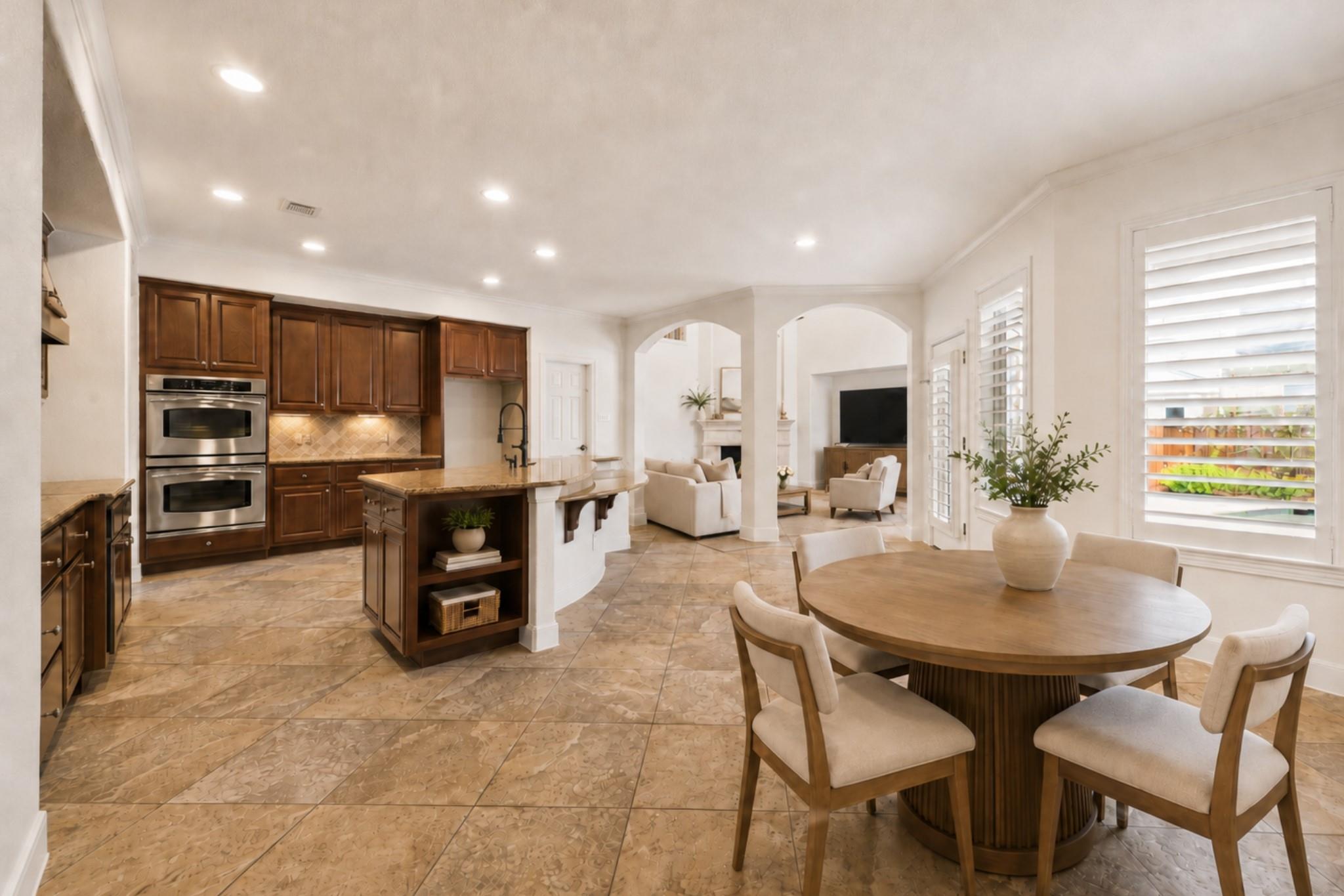 7906 Emerald Haven Drive