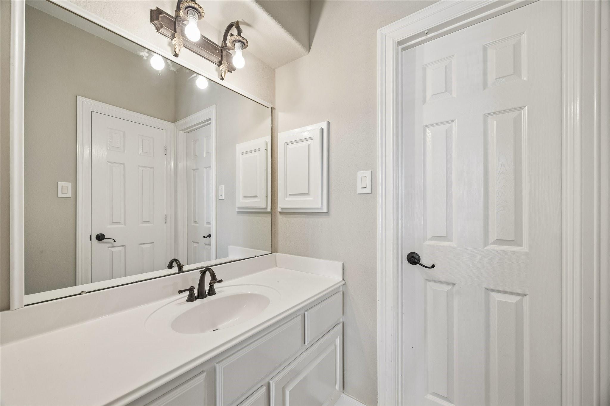 7906 Emerald Haven Drive
