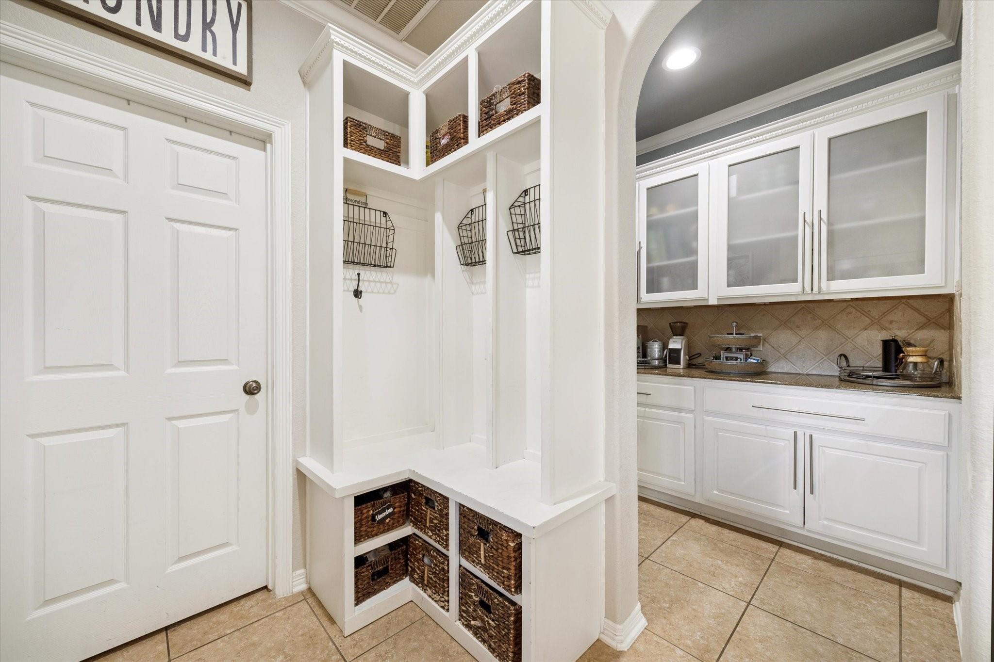 2202 Summer Wind Drive