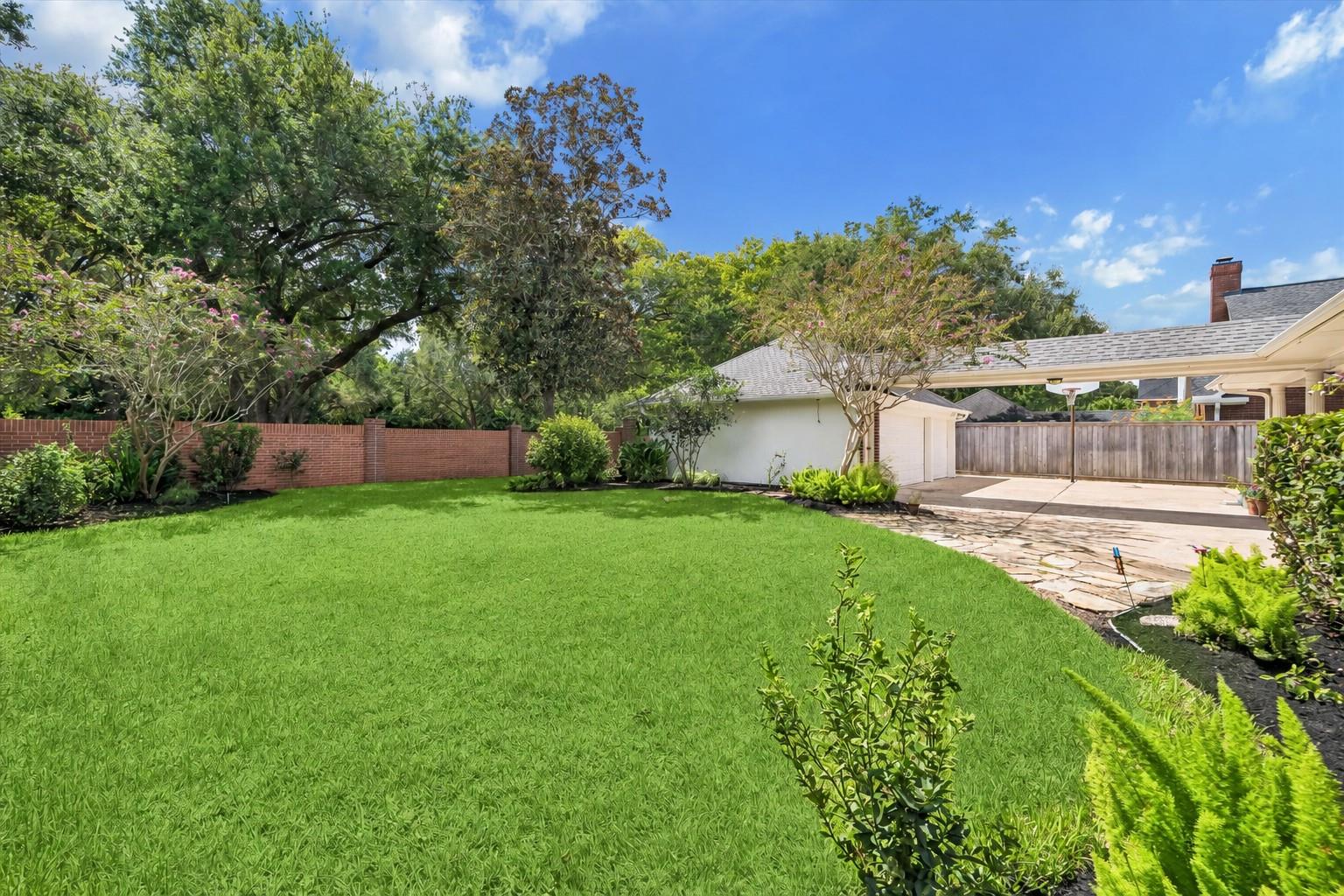 30 Saint Simons Court