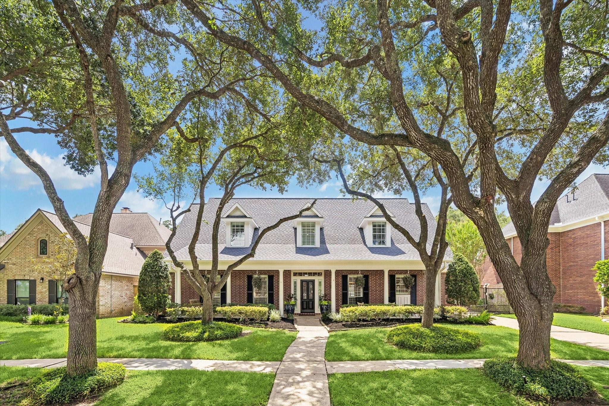 30 Saint Simons Court