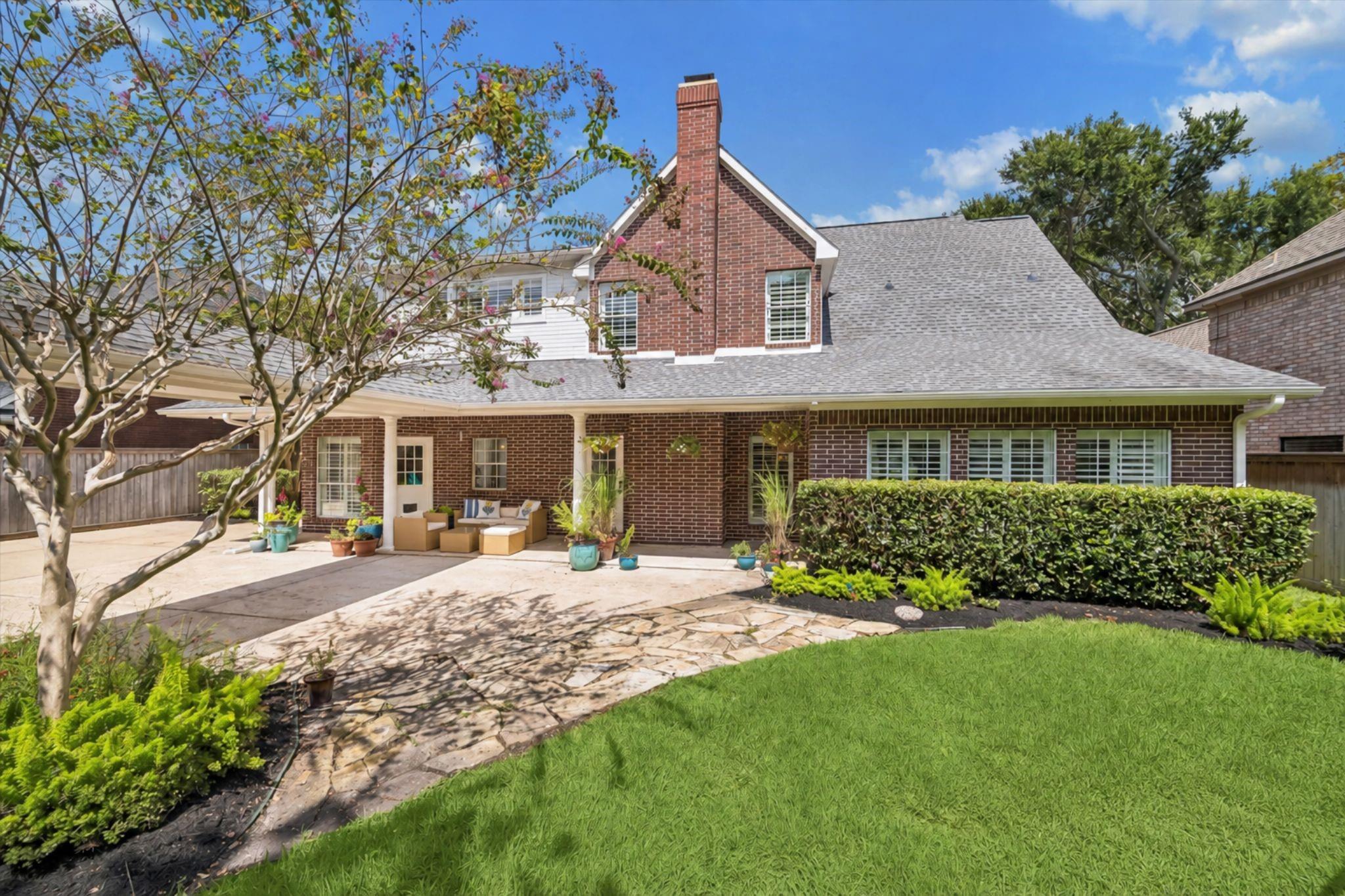 30 Saint Simons Court