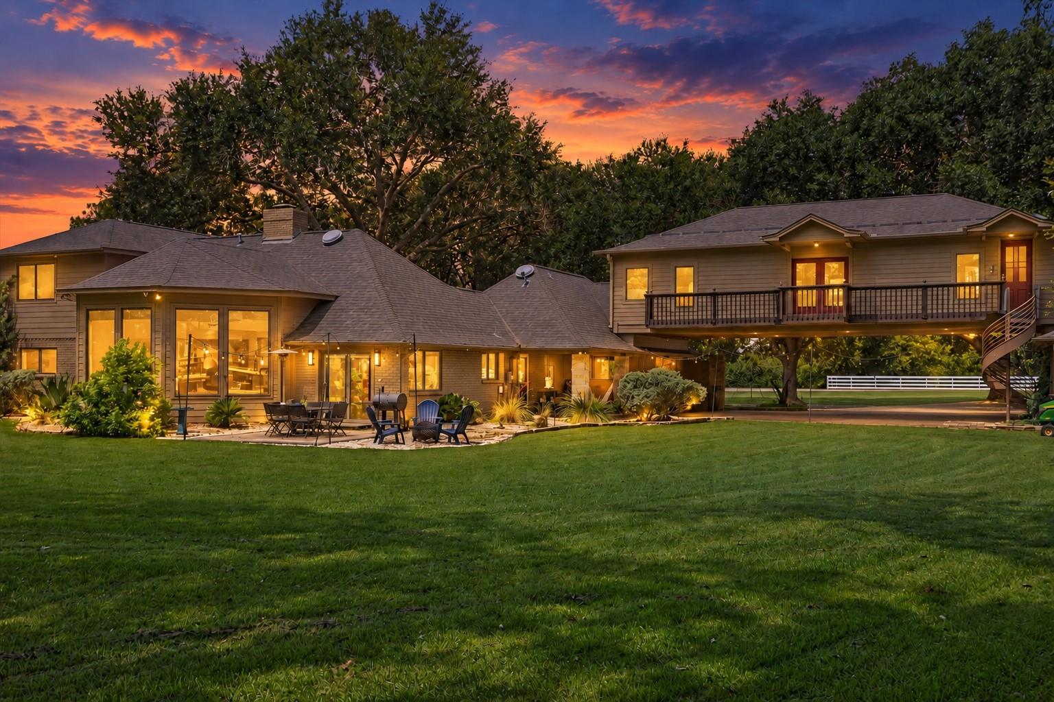 2020 Pecan Lake Drive