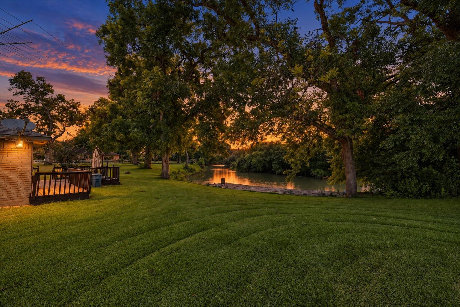 2020 Pecan Lake Drive
