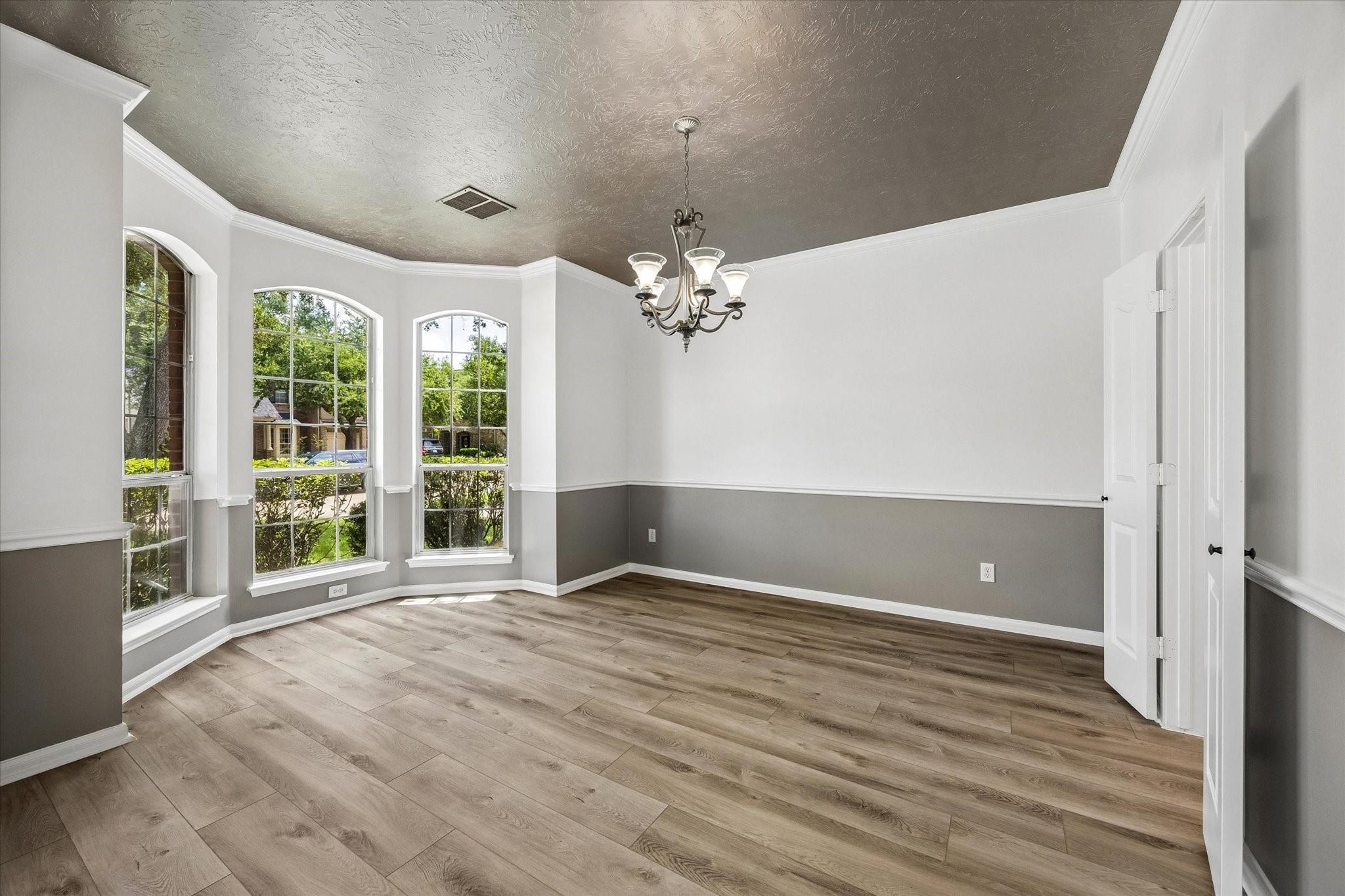 1331 Shady Bend Drive