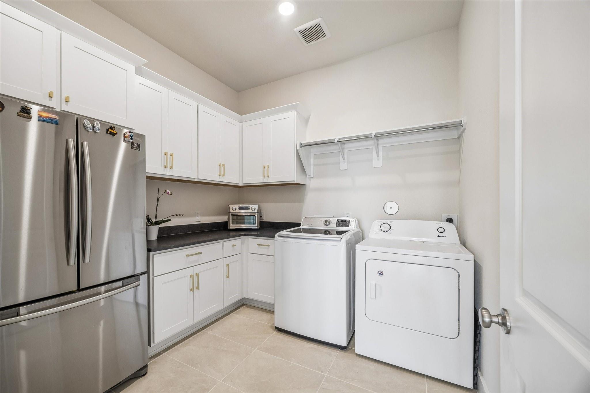 7802 Ashy Sunflower Lane