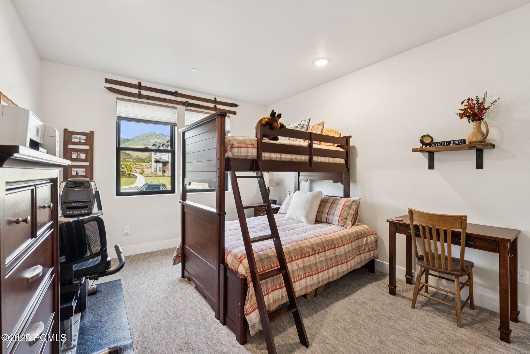 1121 W Helling Circle, 101