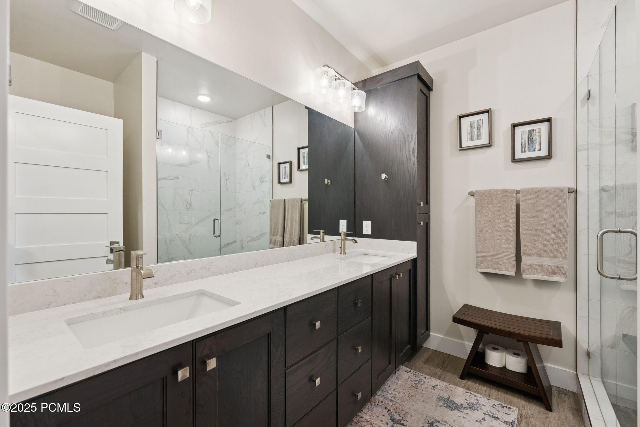 1121 W Helling Circle, 101