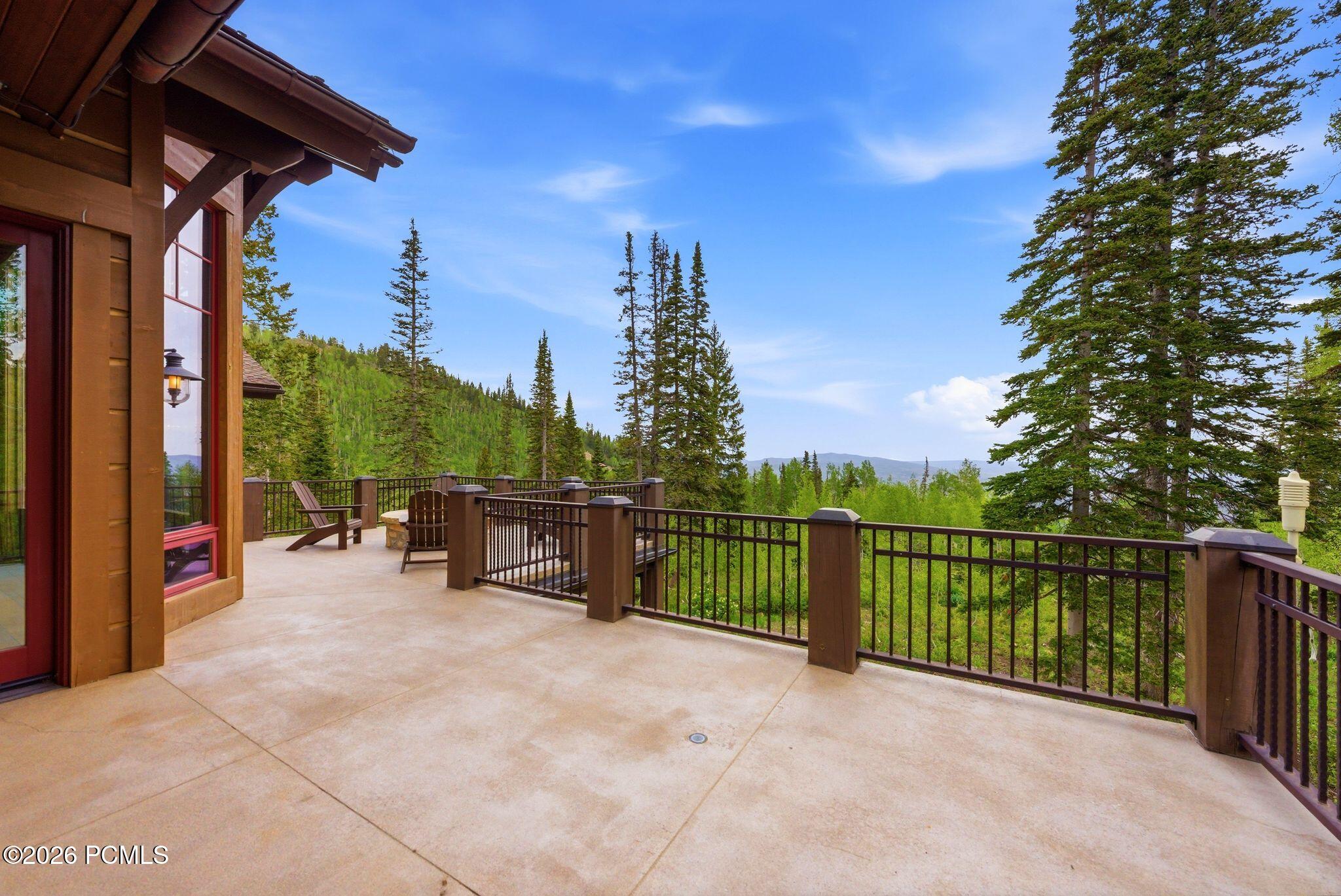 137 White Pine Canyon Road