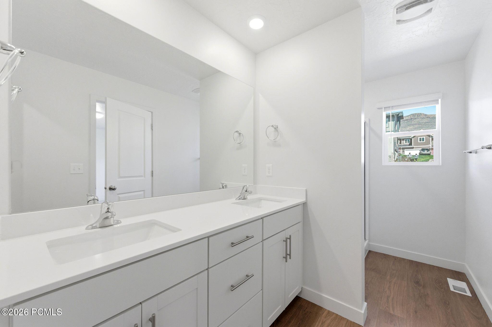 2256 N Canal View Lane