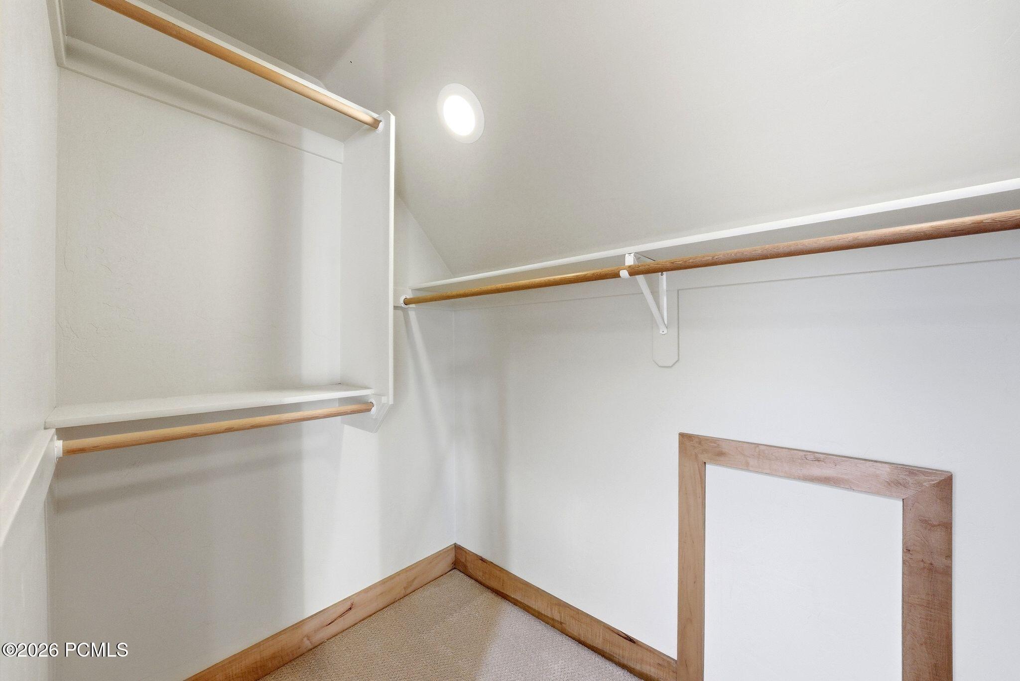 4990 W Ponderosa Drive
