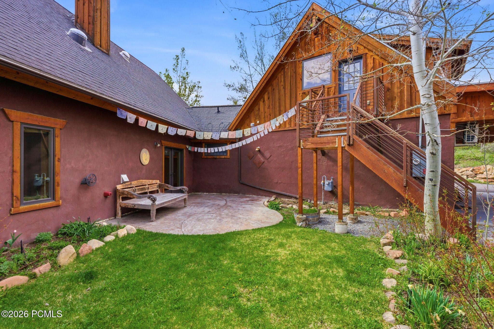 4990 W Ponderosa Drive