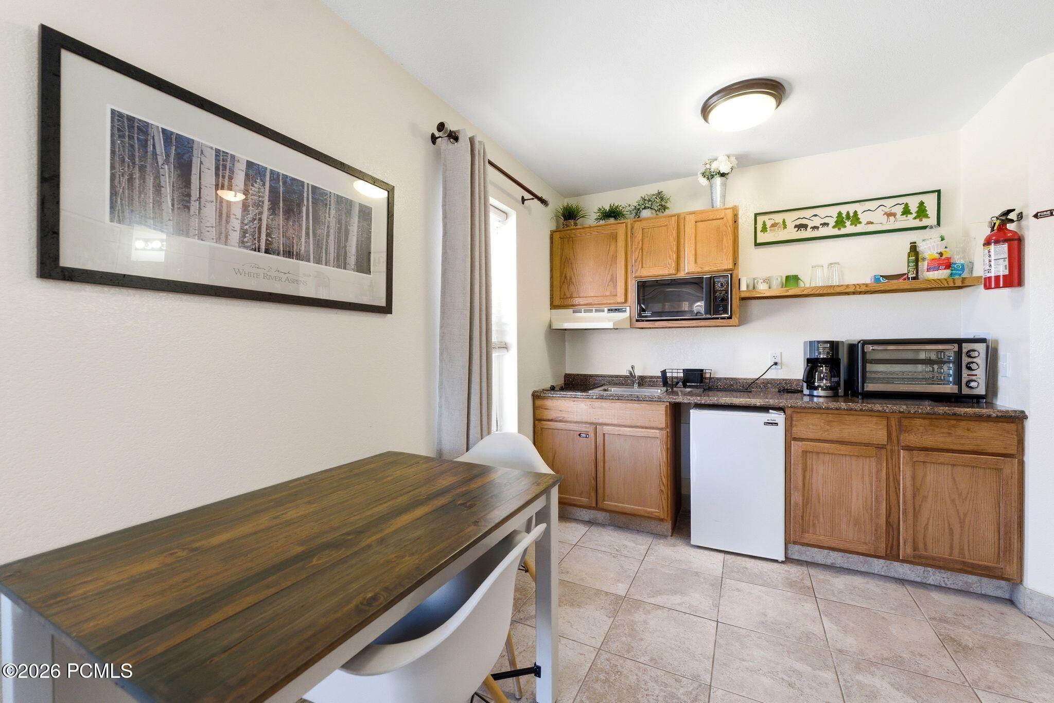 1940 Prospector Avenue 331