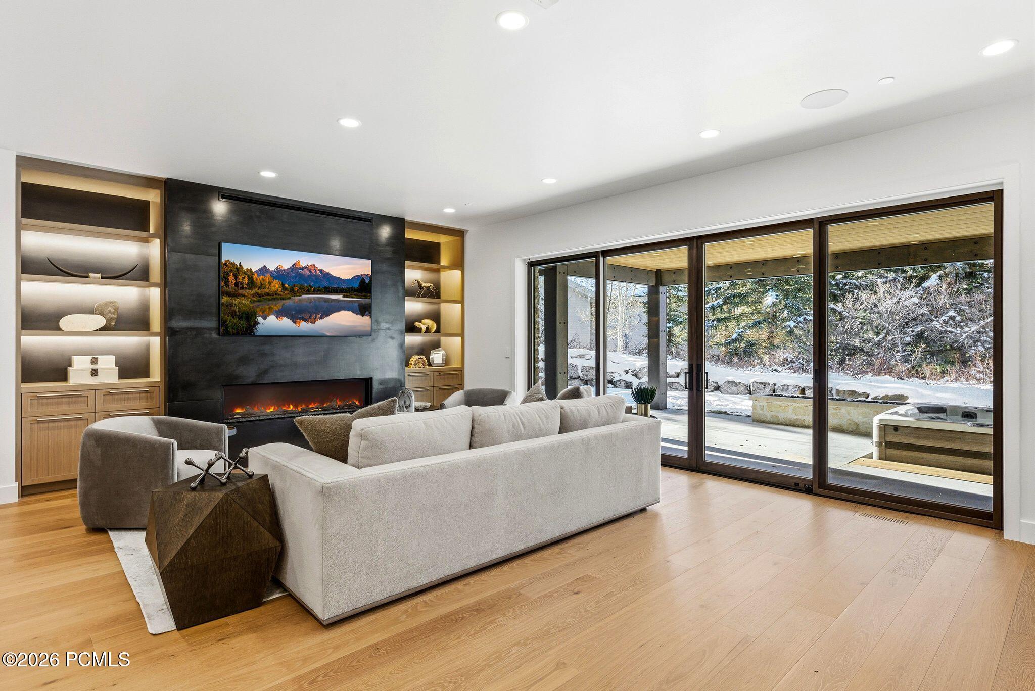 3506 Oak Wood Drive