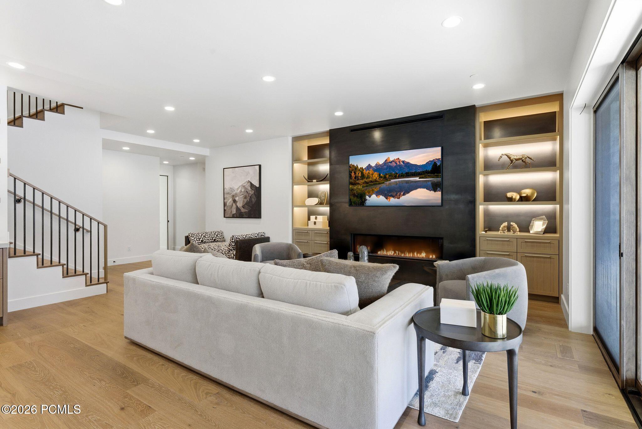 3506 Oak Wood Drive