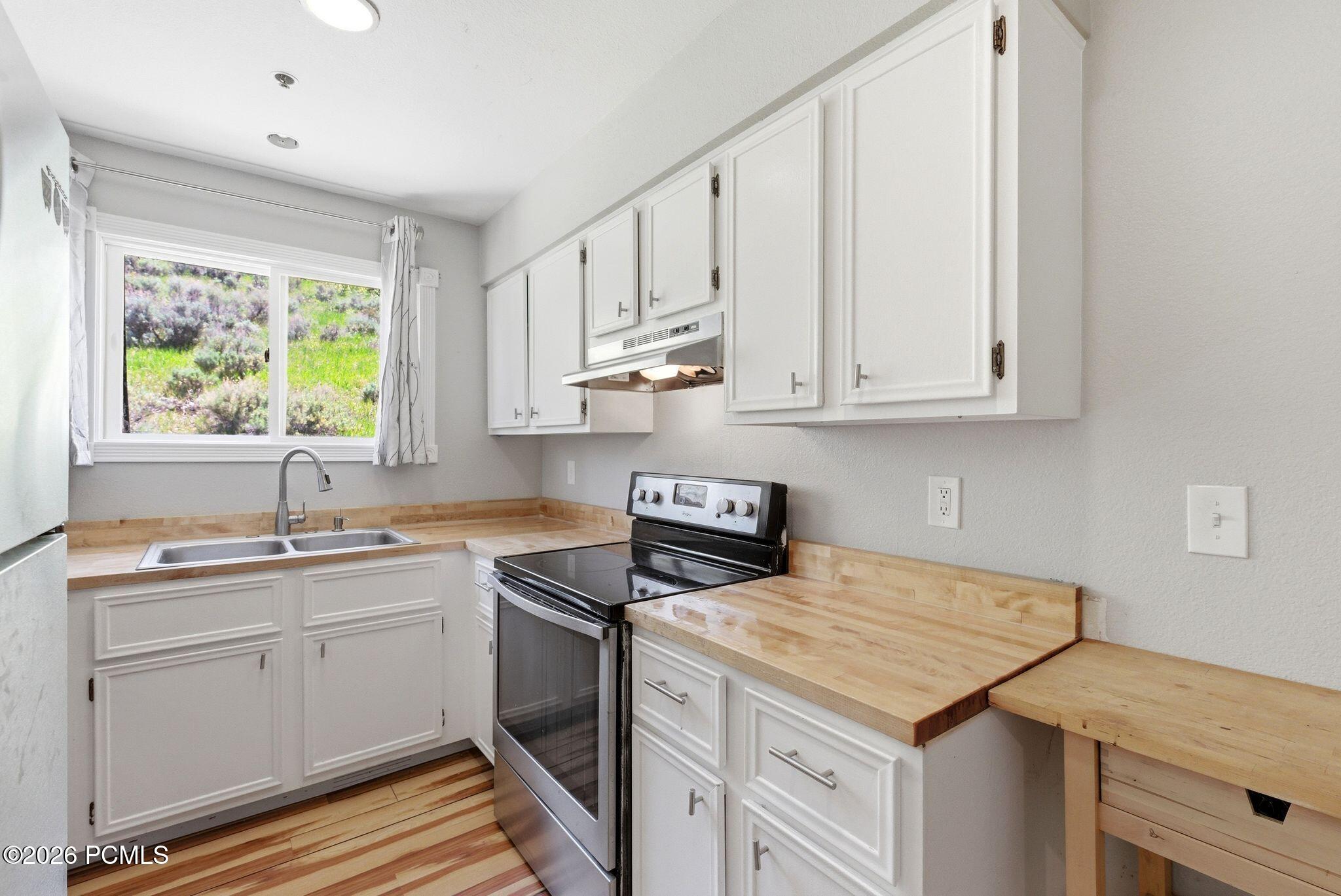 1690 Upper Ironhorse Loop Unit 10