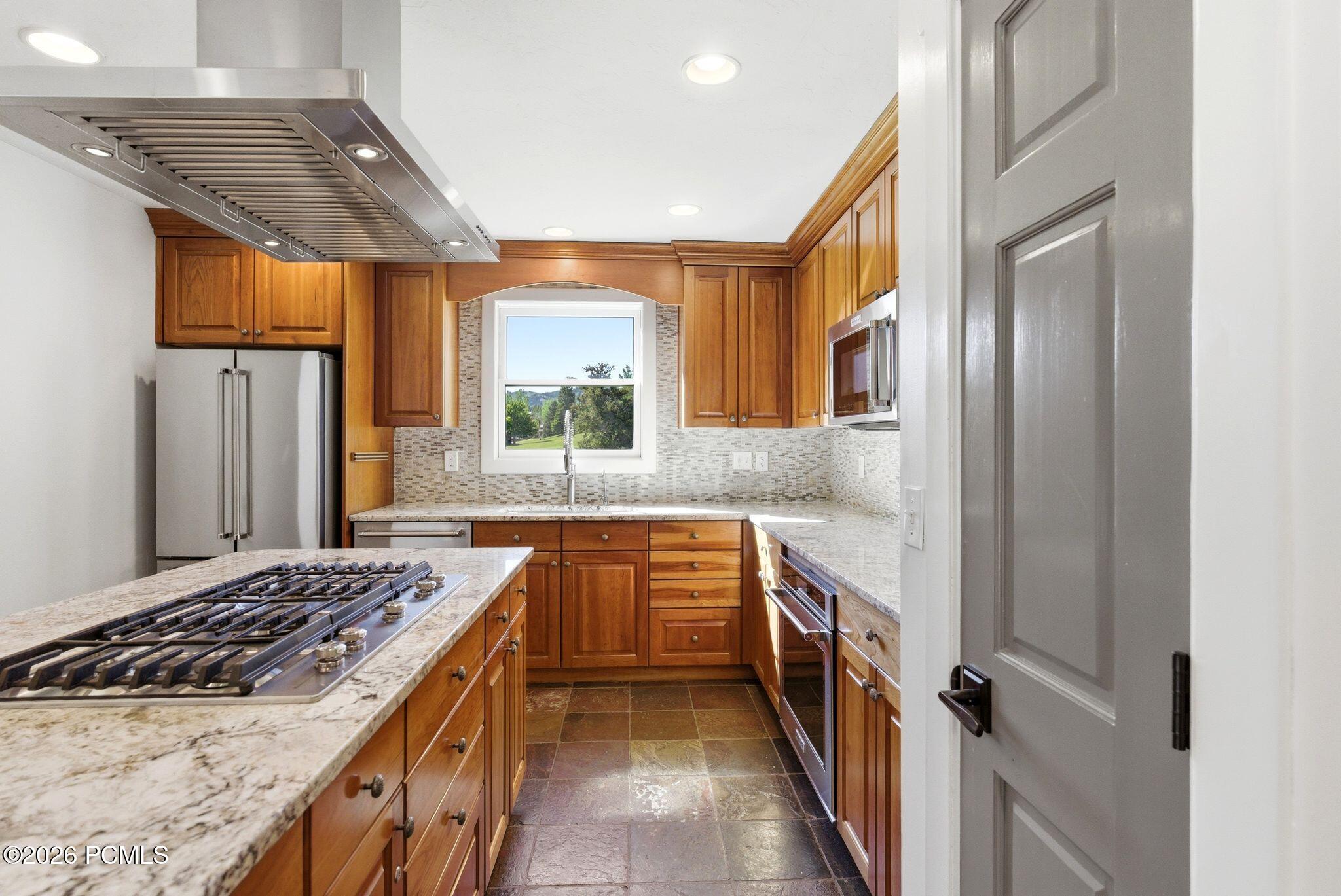 1660 Three Kings Drive 198