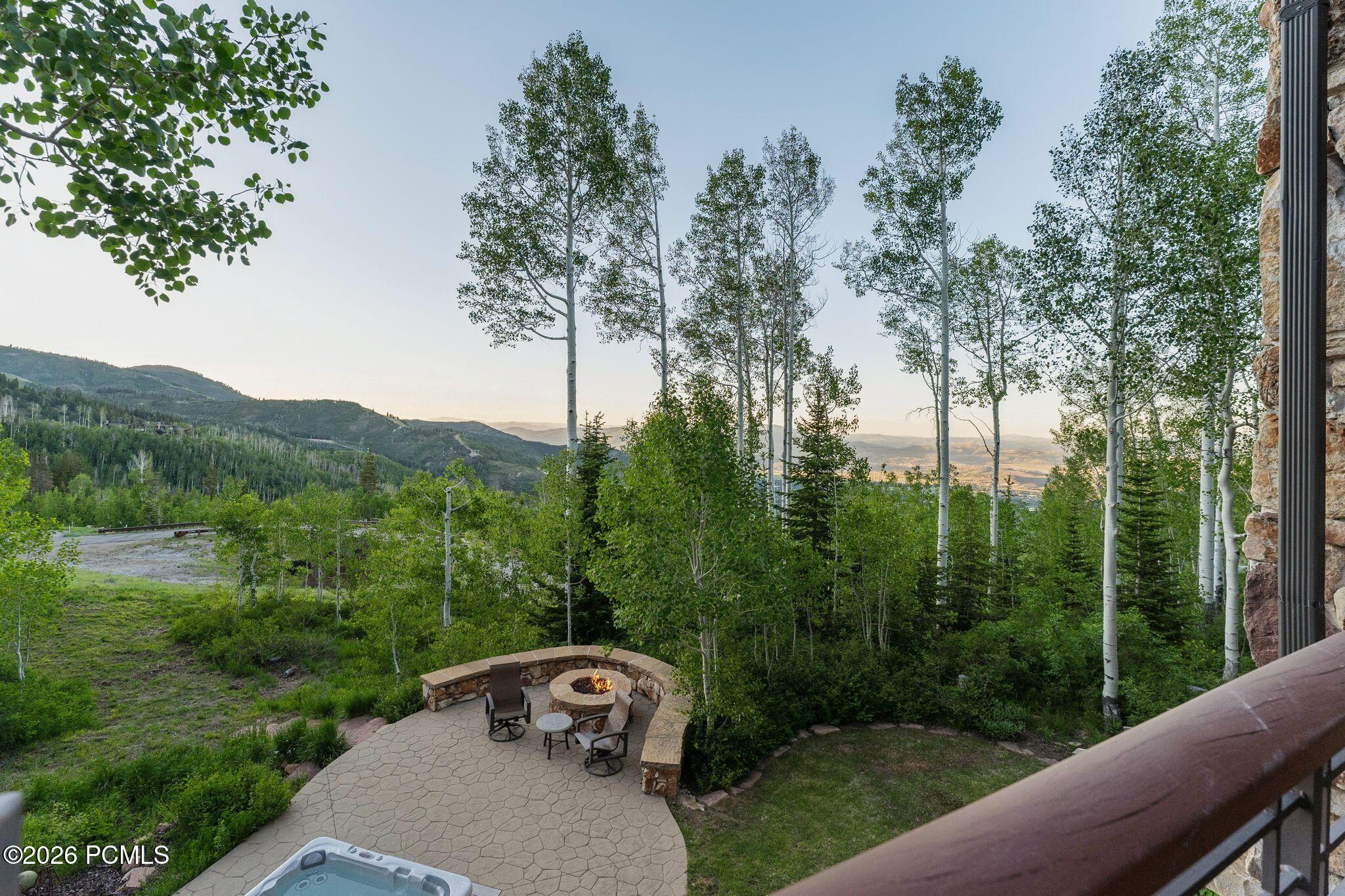 39 White Pine Canyon Road