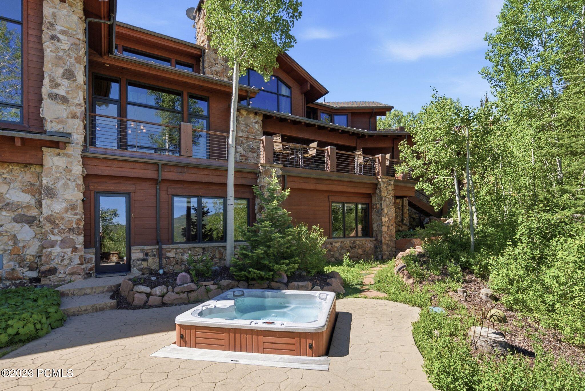 39 White Pine Canyon Road