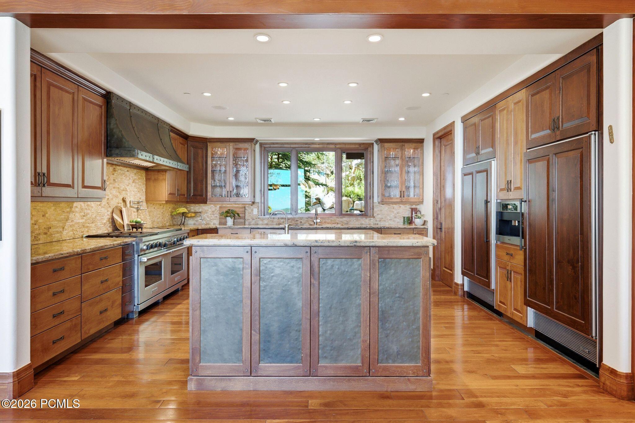 39 White Pine Canyon Road