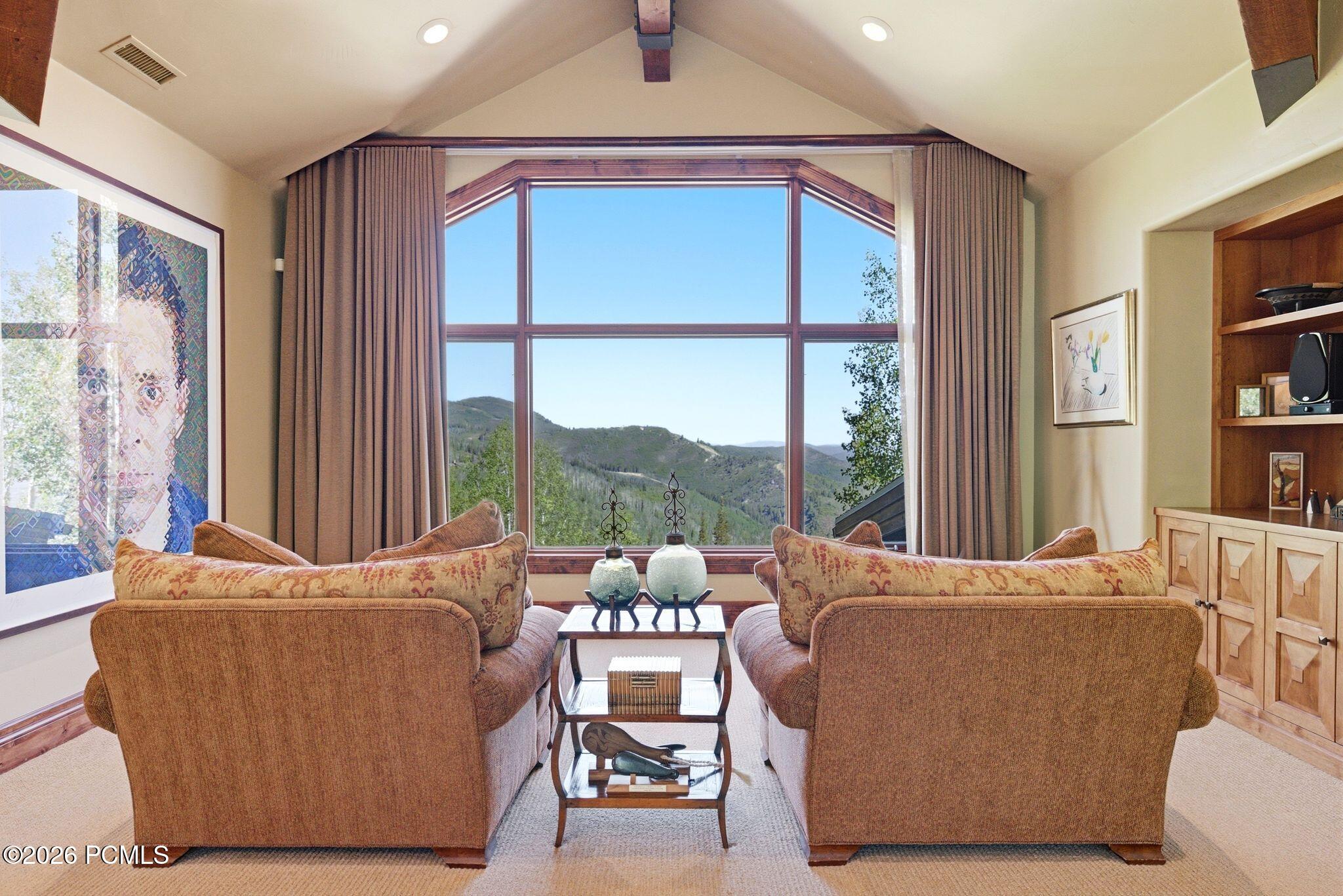 39 White Pine Canyon Road