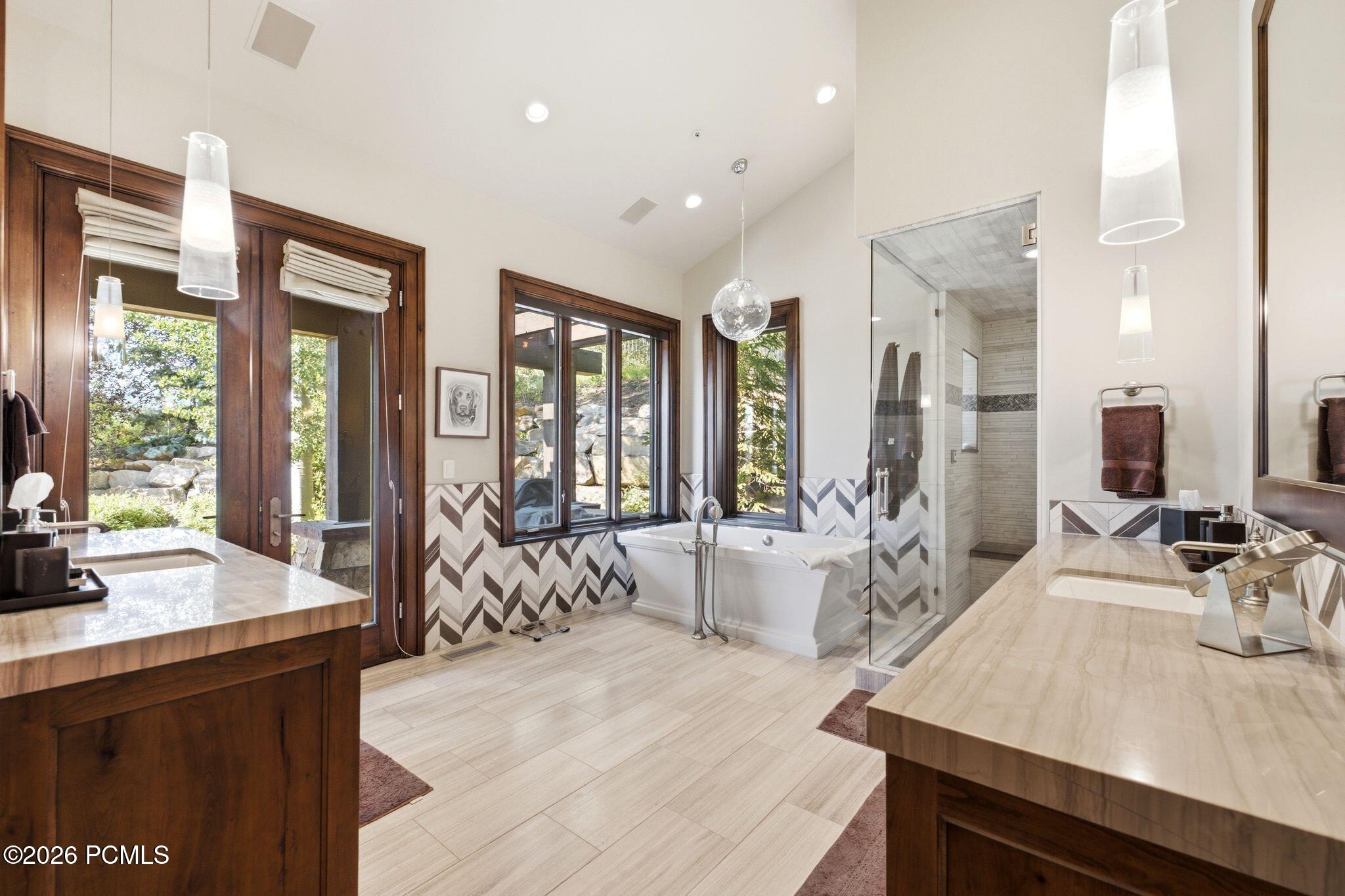 35 Sandstone Cove