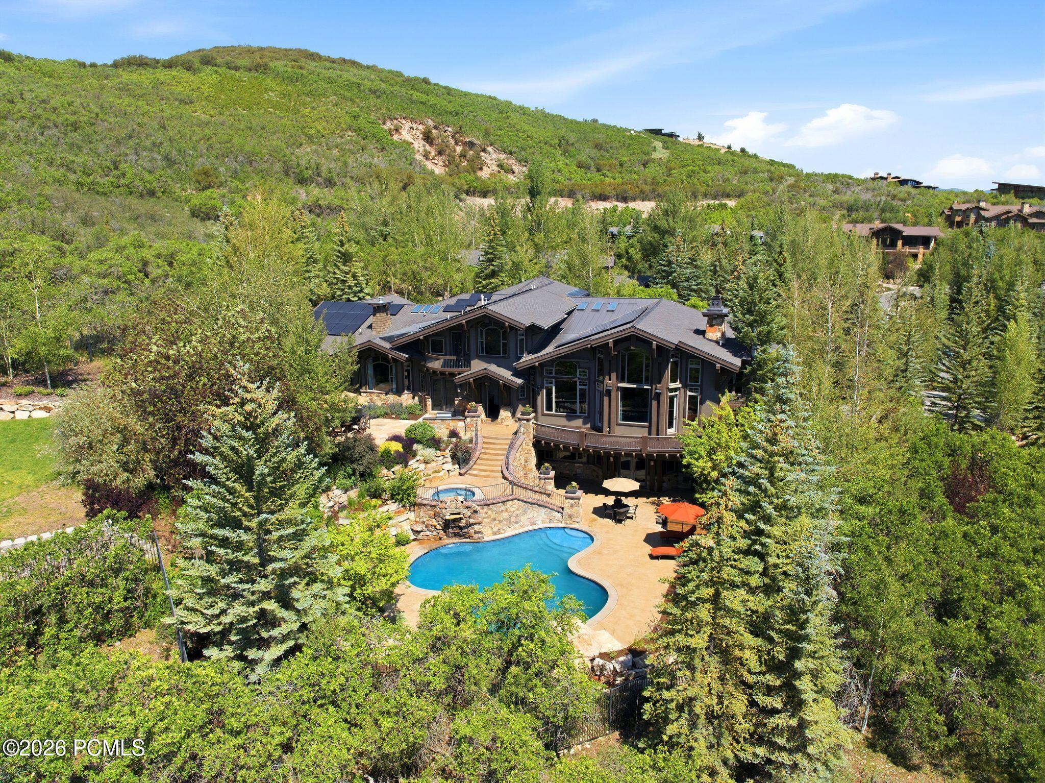 35 Sandstone Cove
