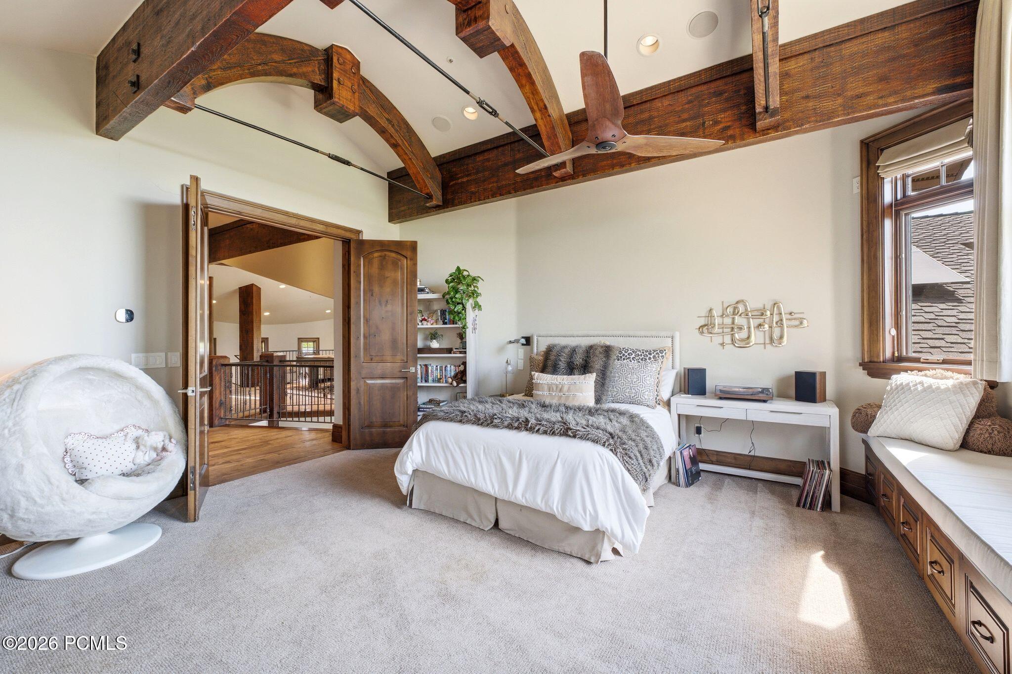 35 Sandstone Cove