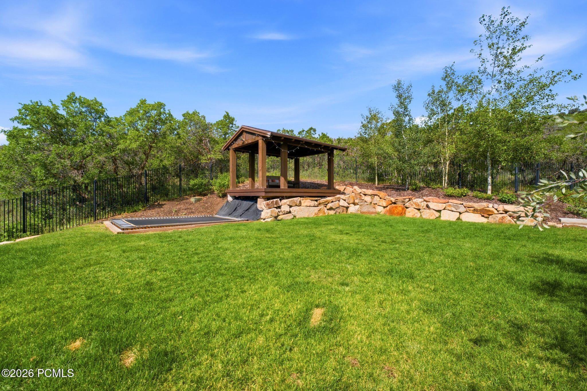 35 Sandstone Cove