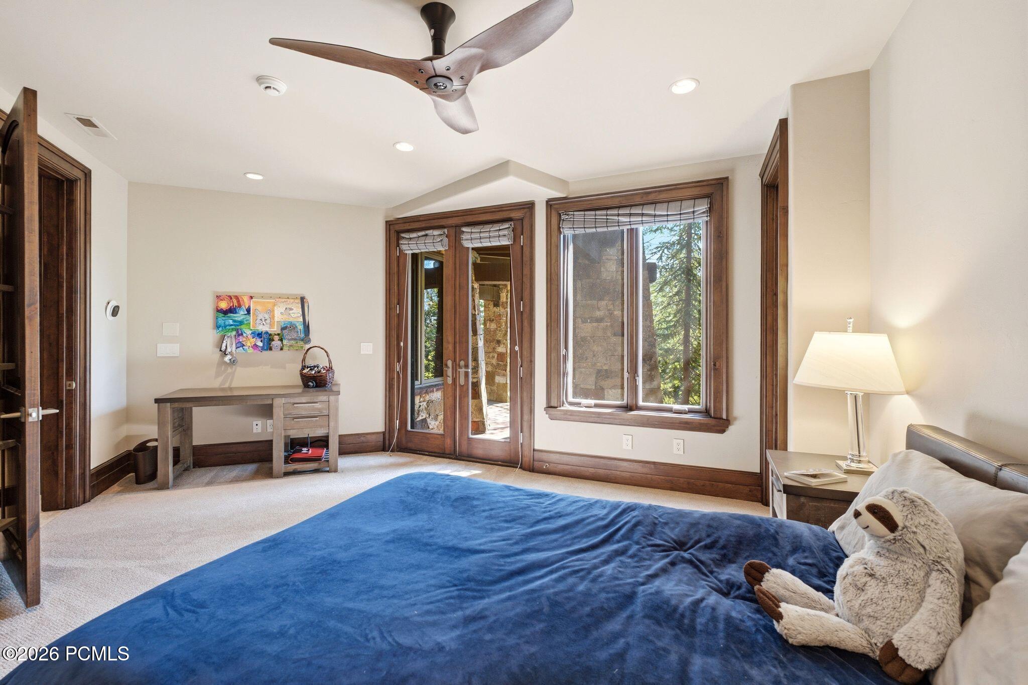 35 Sandstone Cove