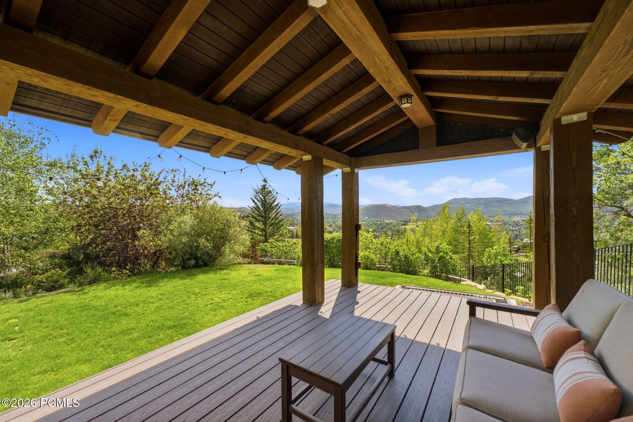 35 Sandstone Cove