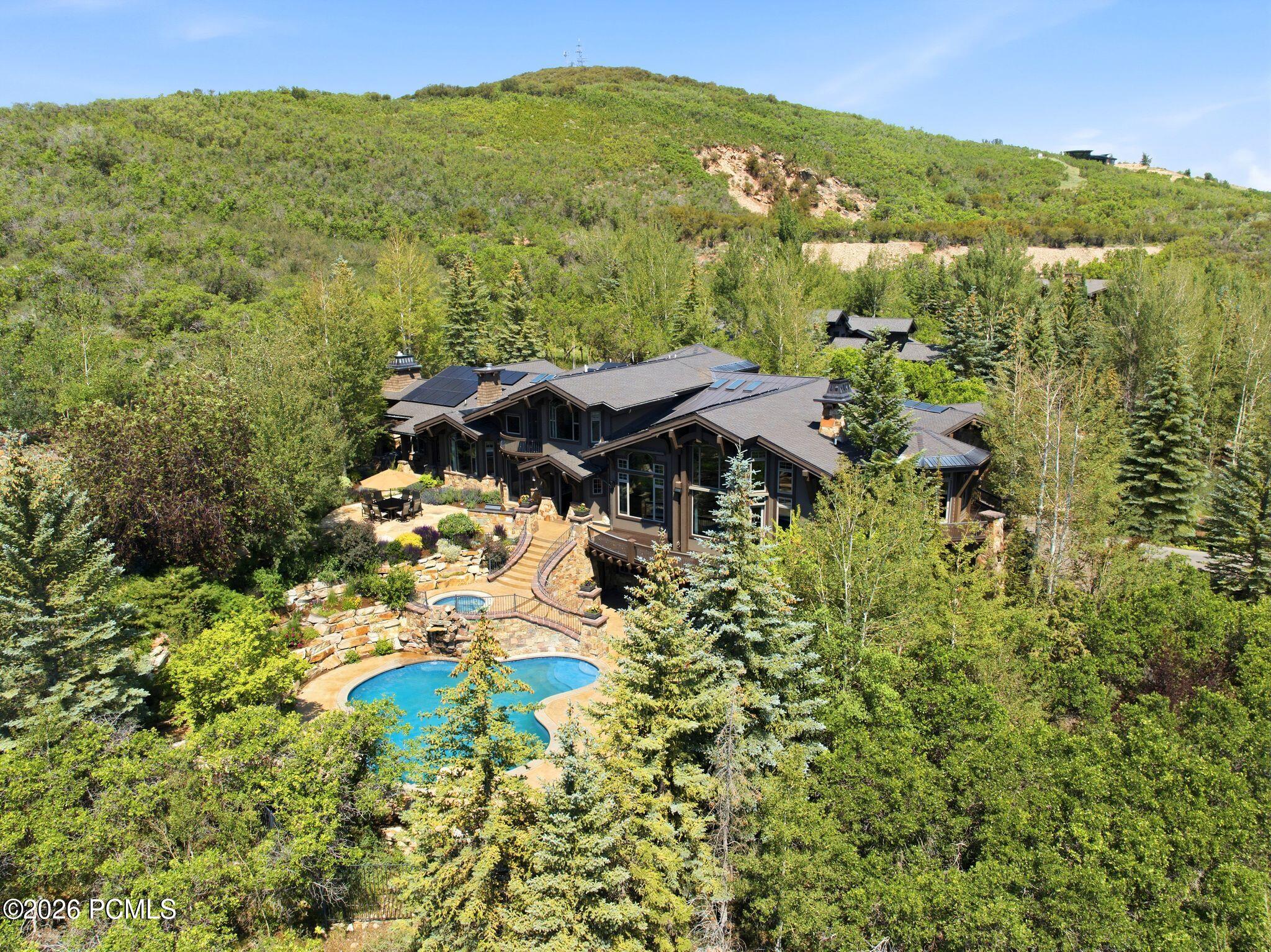 35 Sandstone Cove