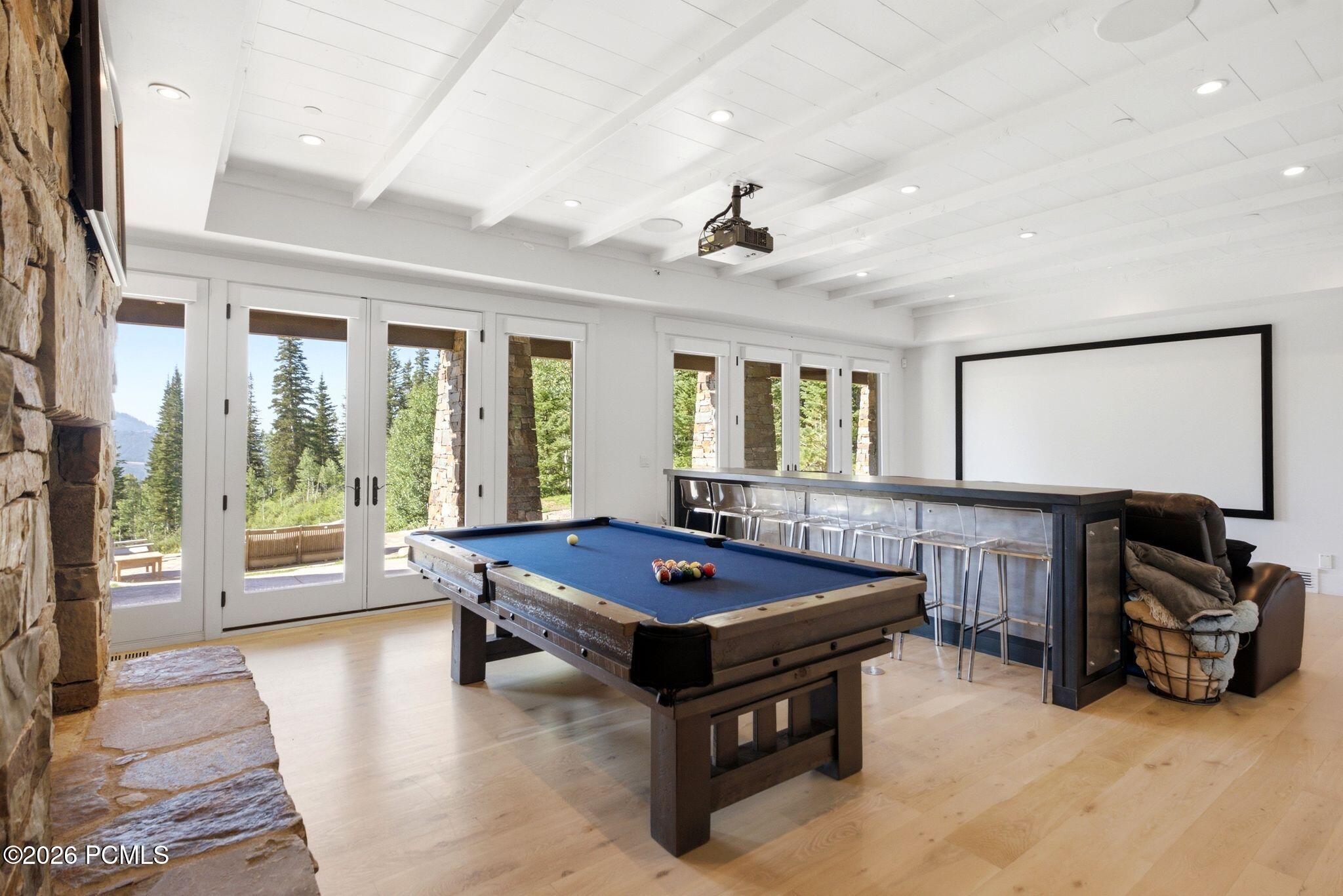182 White Pine Canyon Road