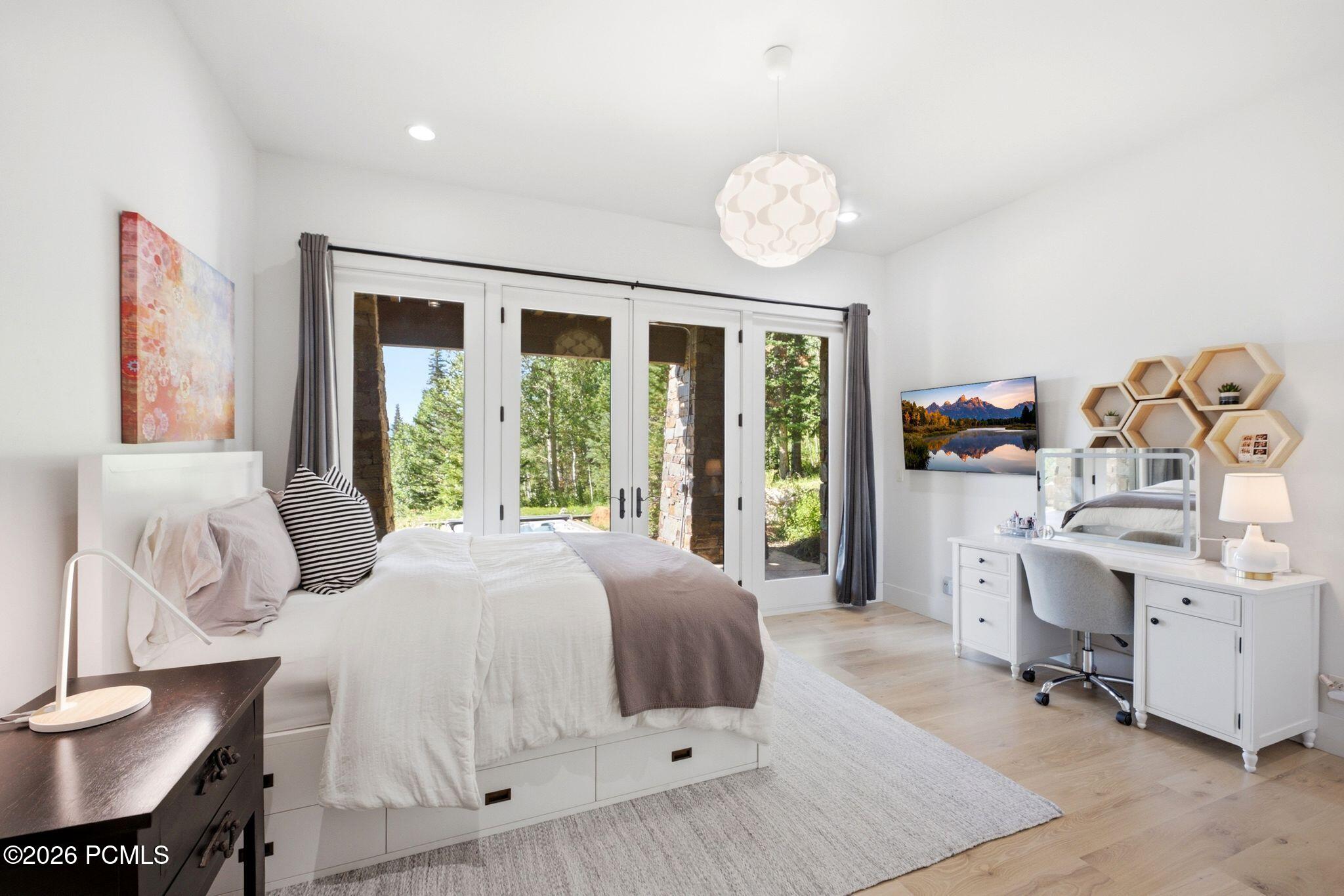 182 White Pine Canyon Road