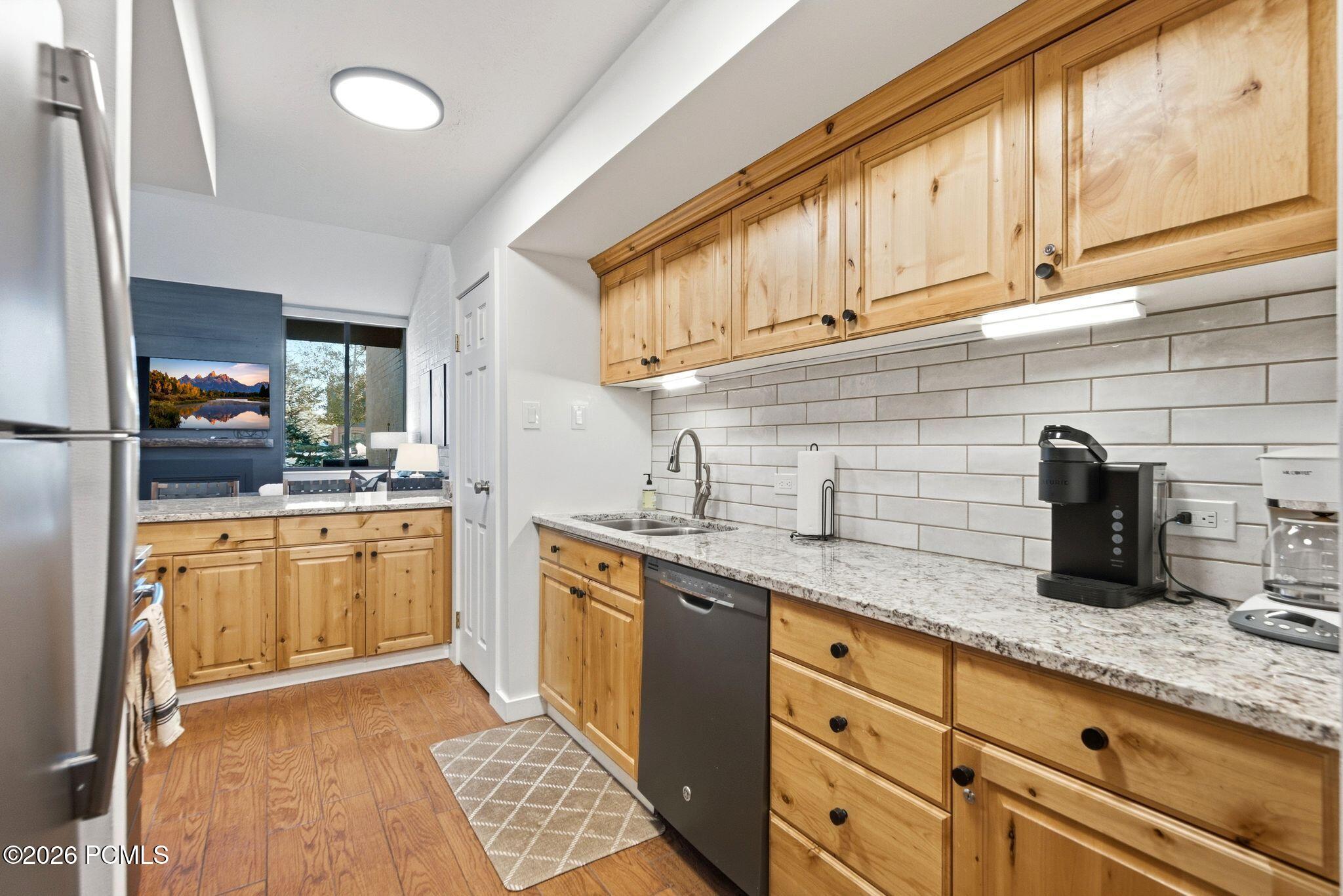 1822 Captain Molly Drive 285