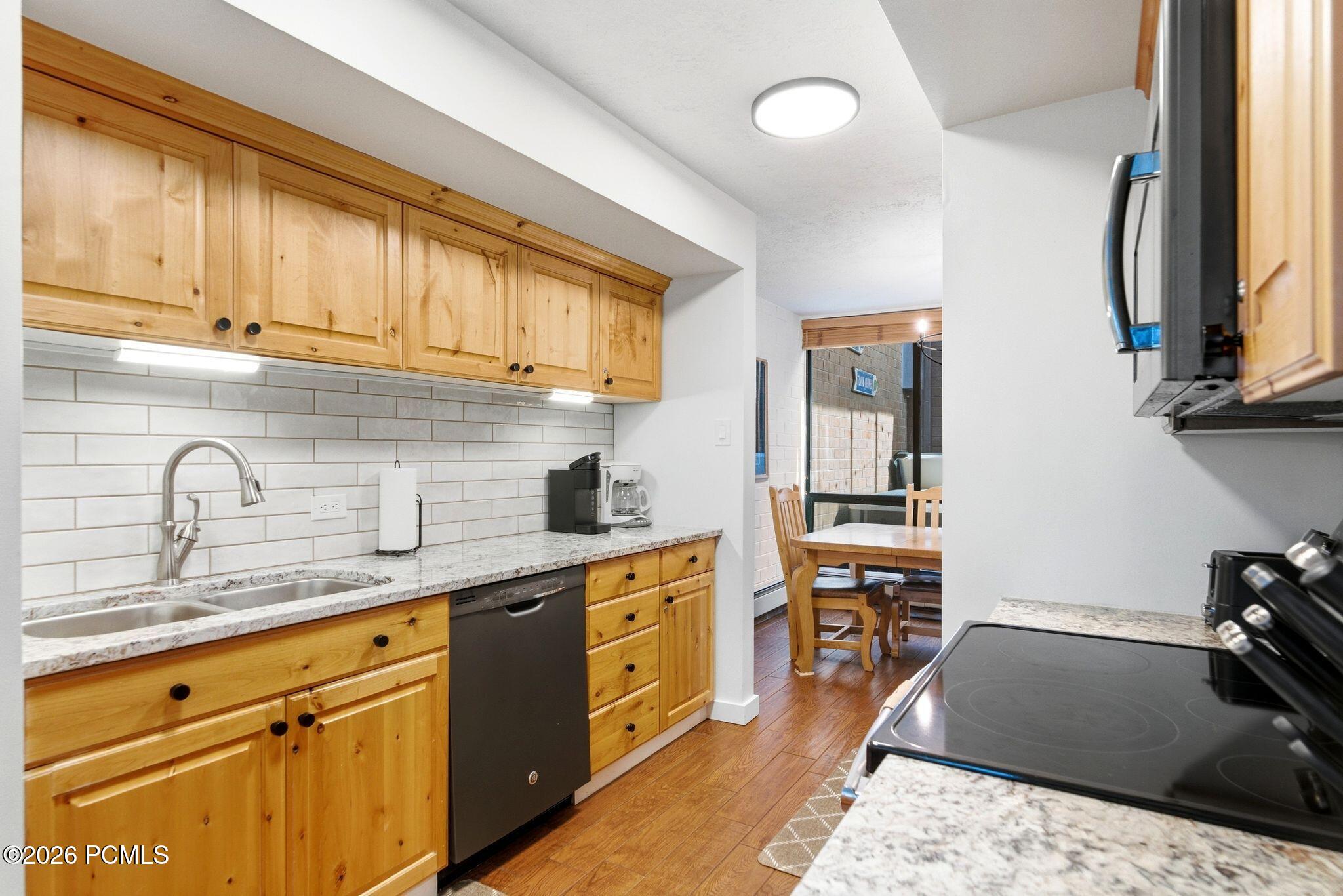 1822 Captain Molly Drive 285