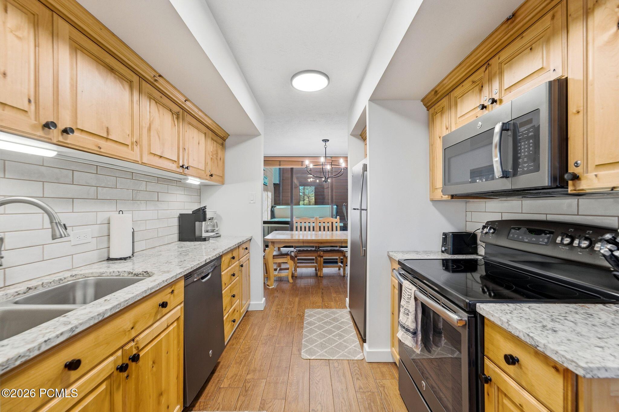 1822 Captain Molly Drive 285