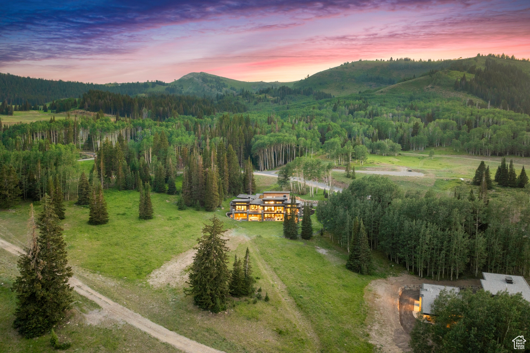 323 WHITE PINE CANYON RD