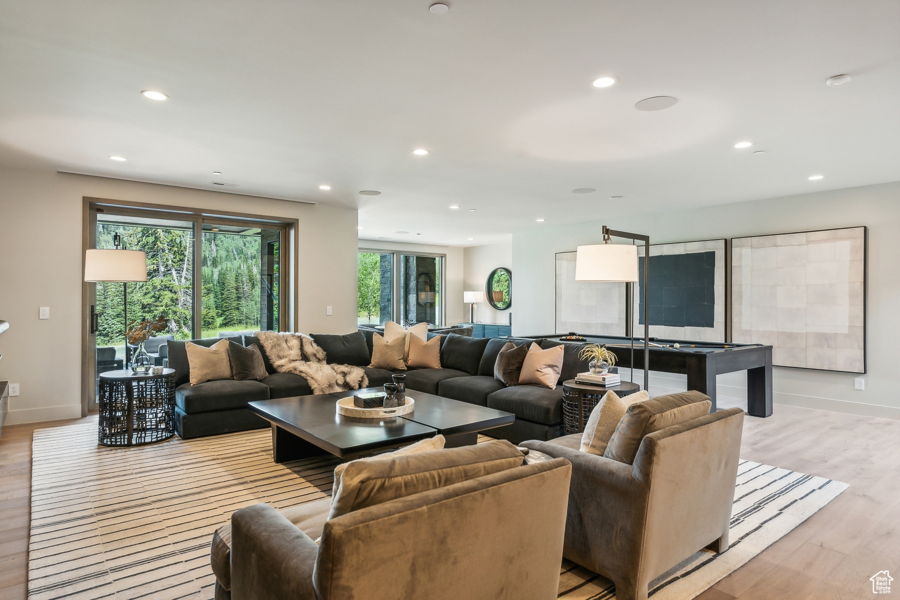 323 WHITE PINE CANYON RD
