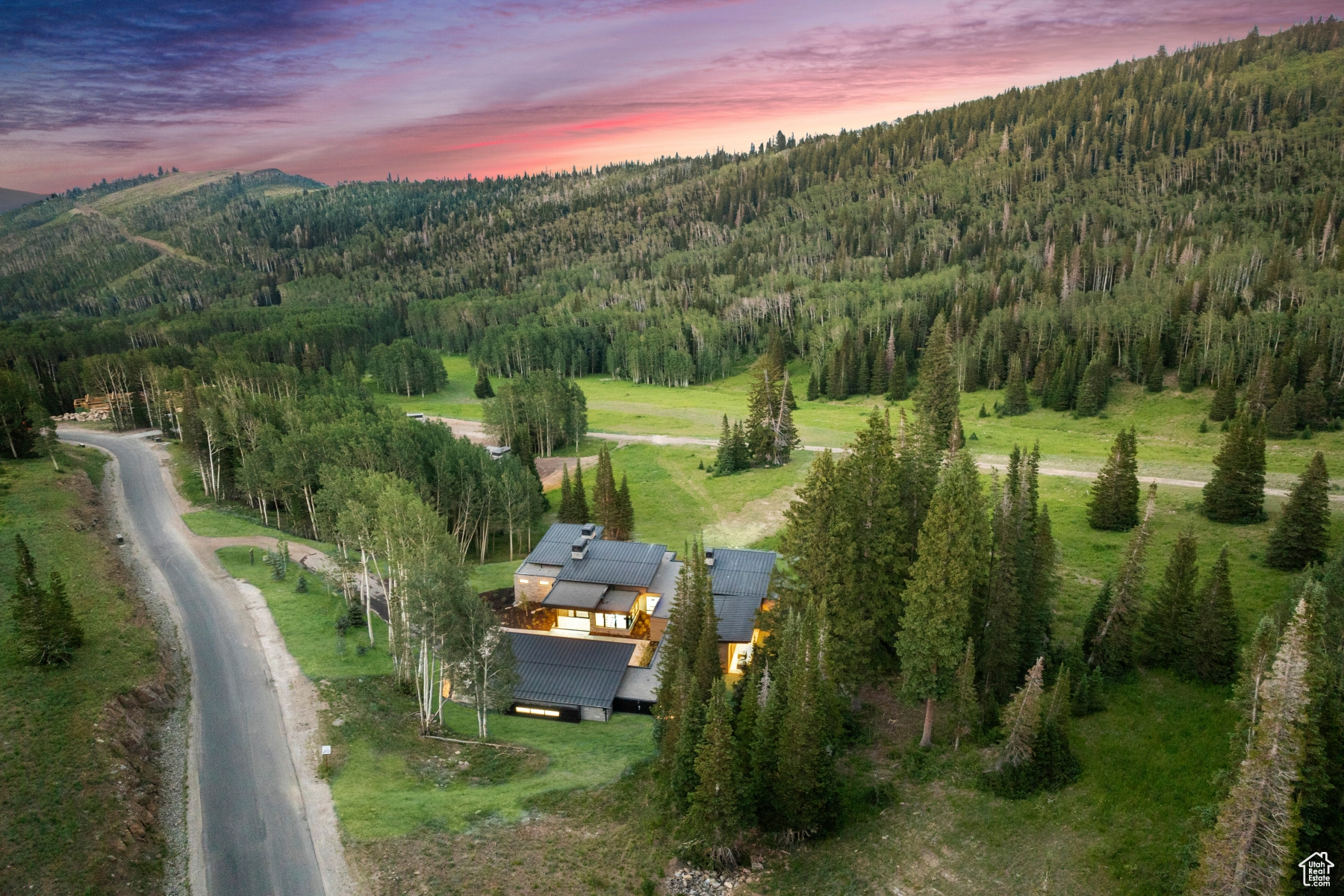 323 WHITE PINE CANYON RD