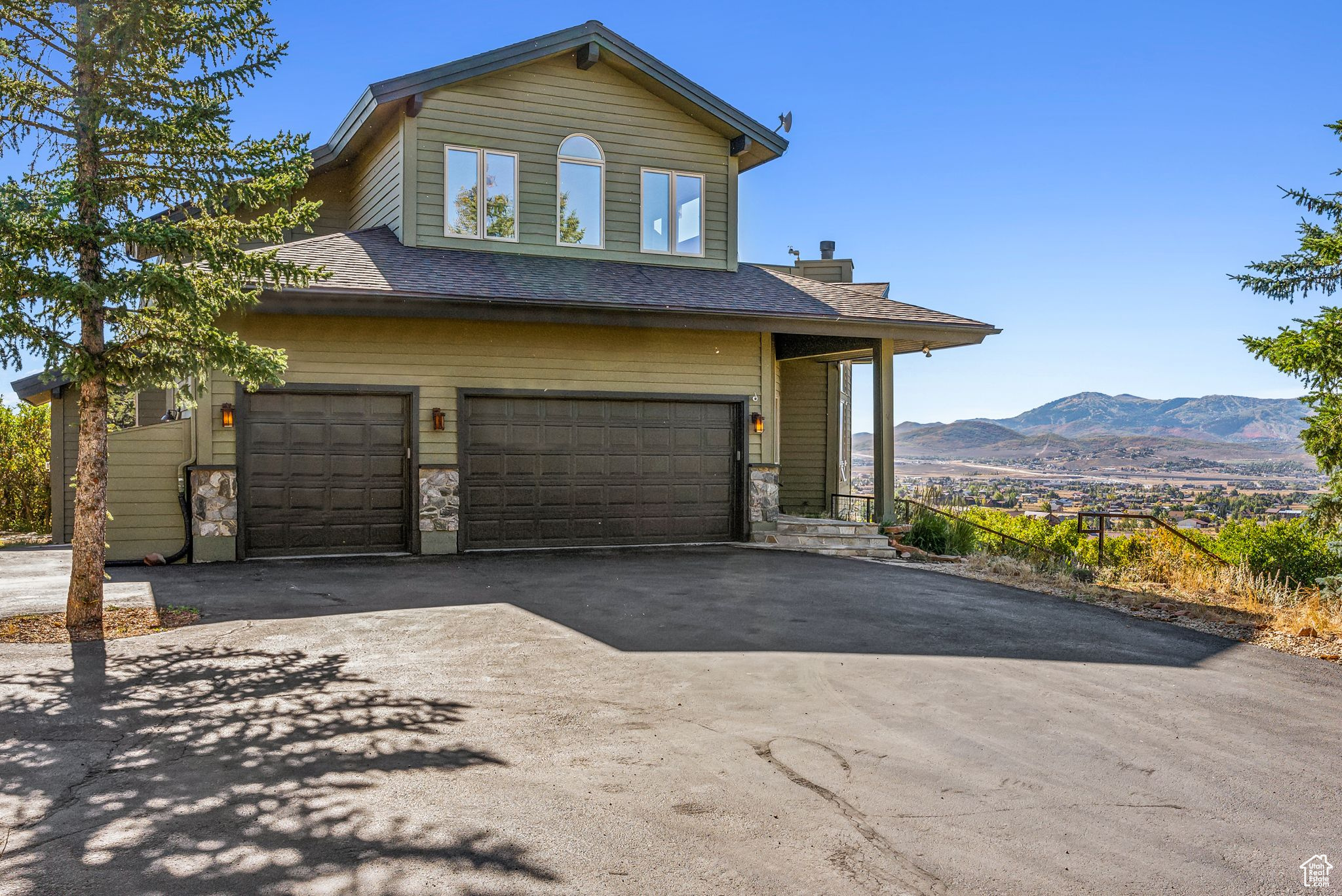 354 E ASPEN LN